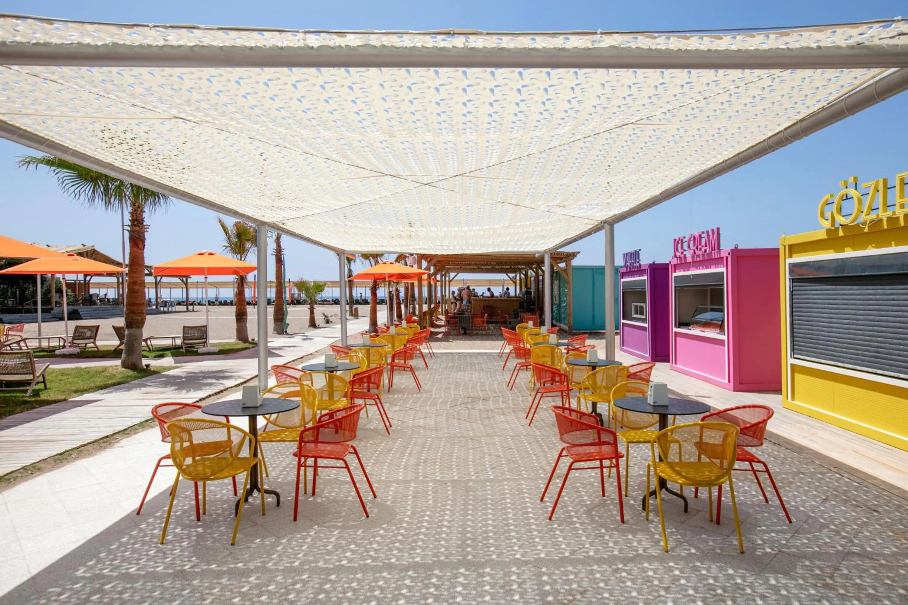 Restaurant/places to eat in Megasaray Resort Side