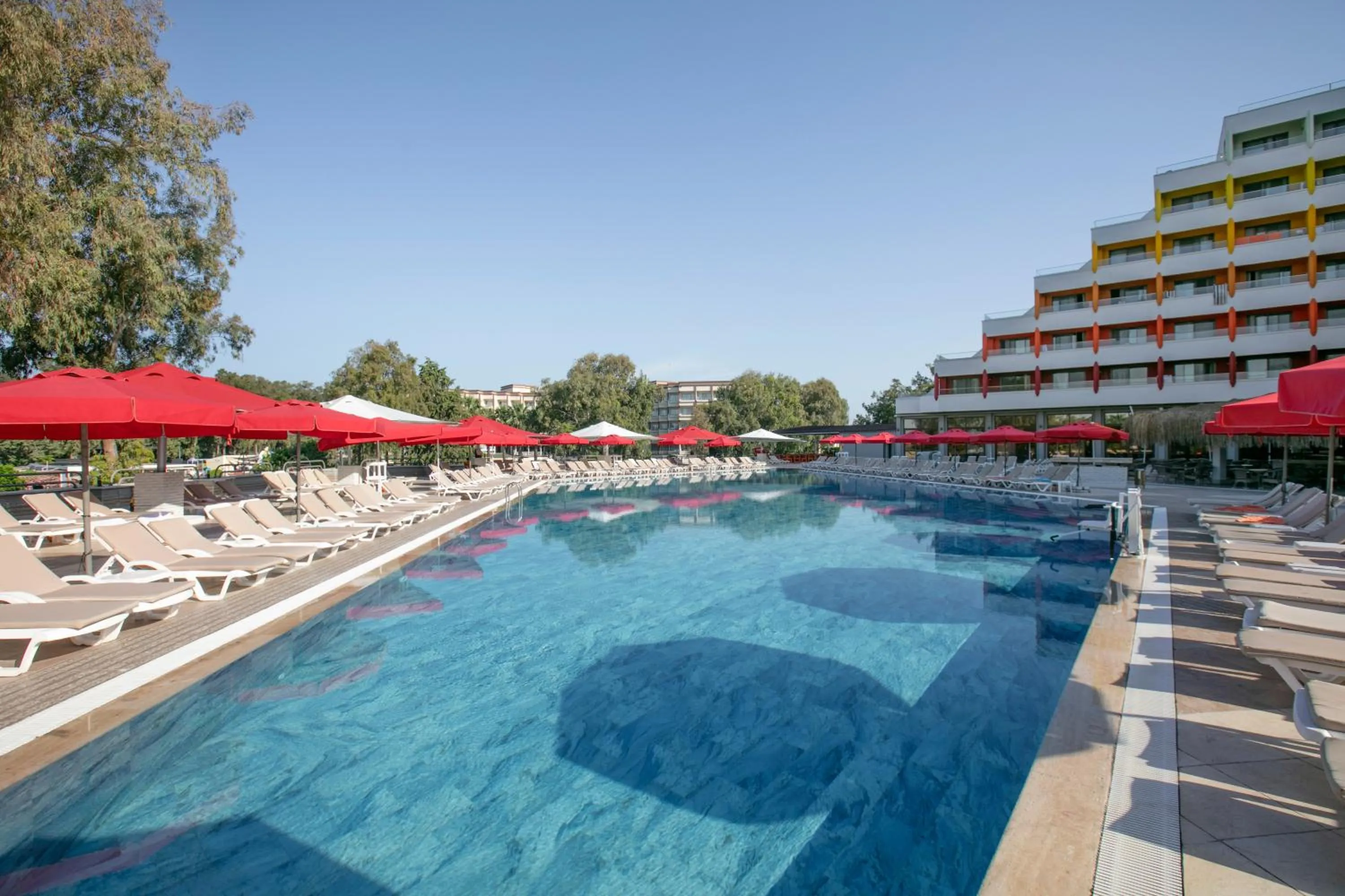 Swimming pool in Megasaray Resort Side