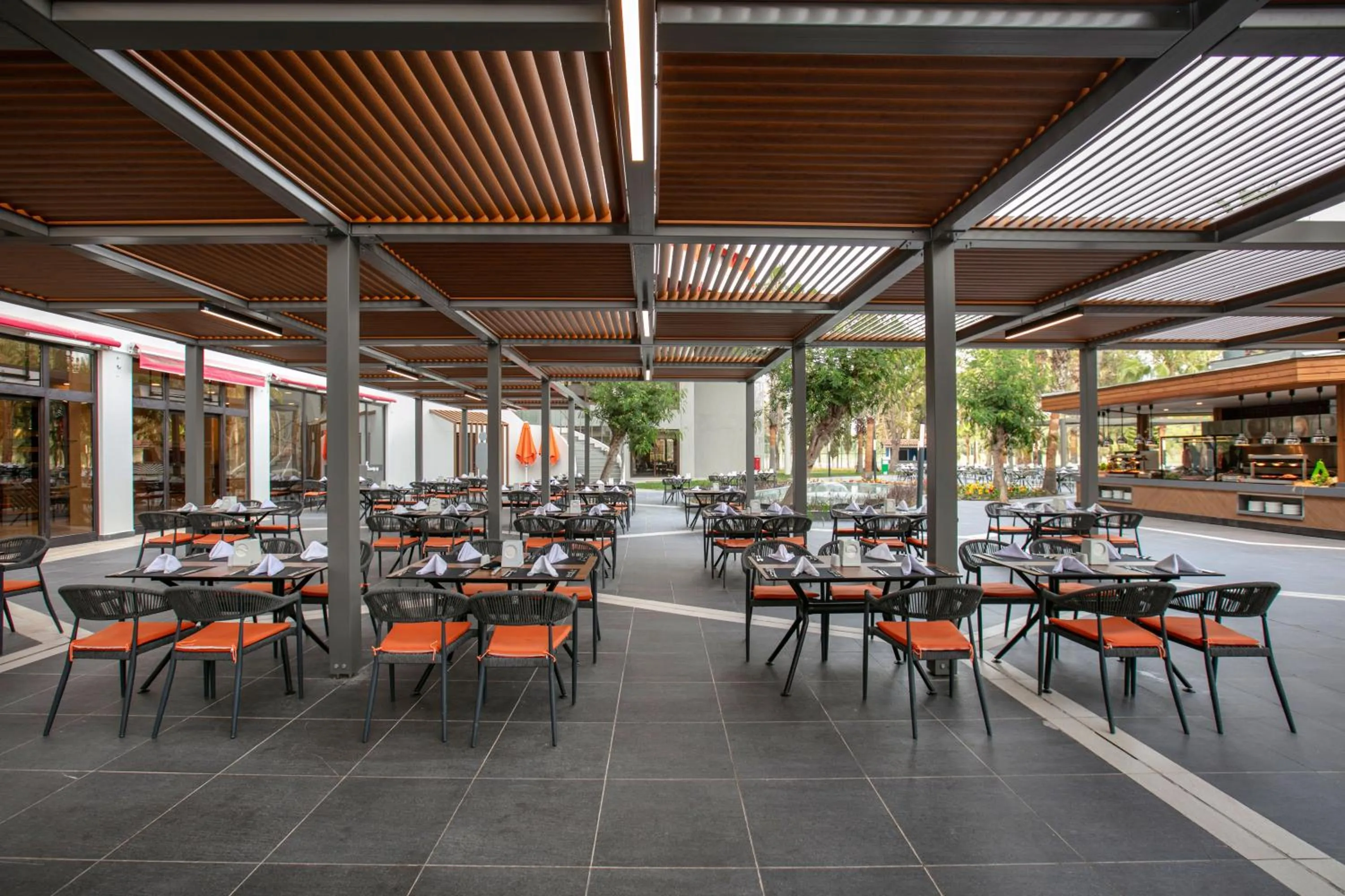 Restaurant/places to eat in Megasaray Resort Side