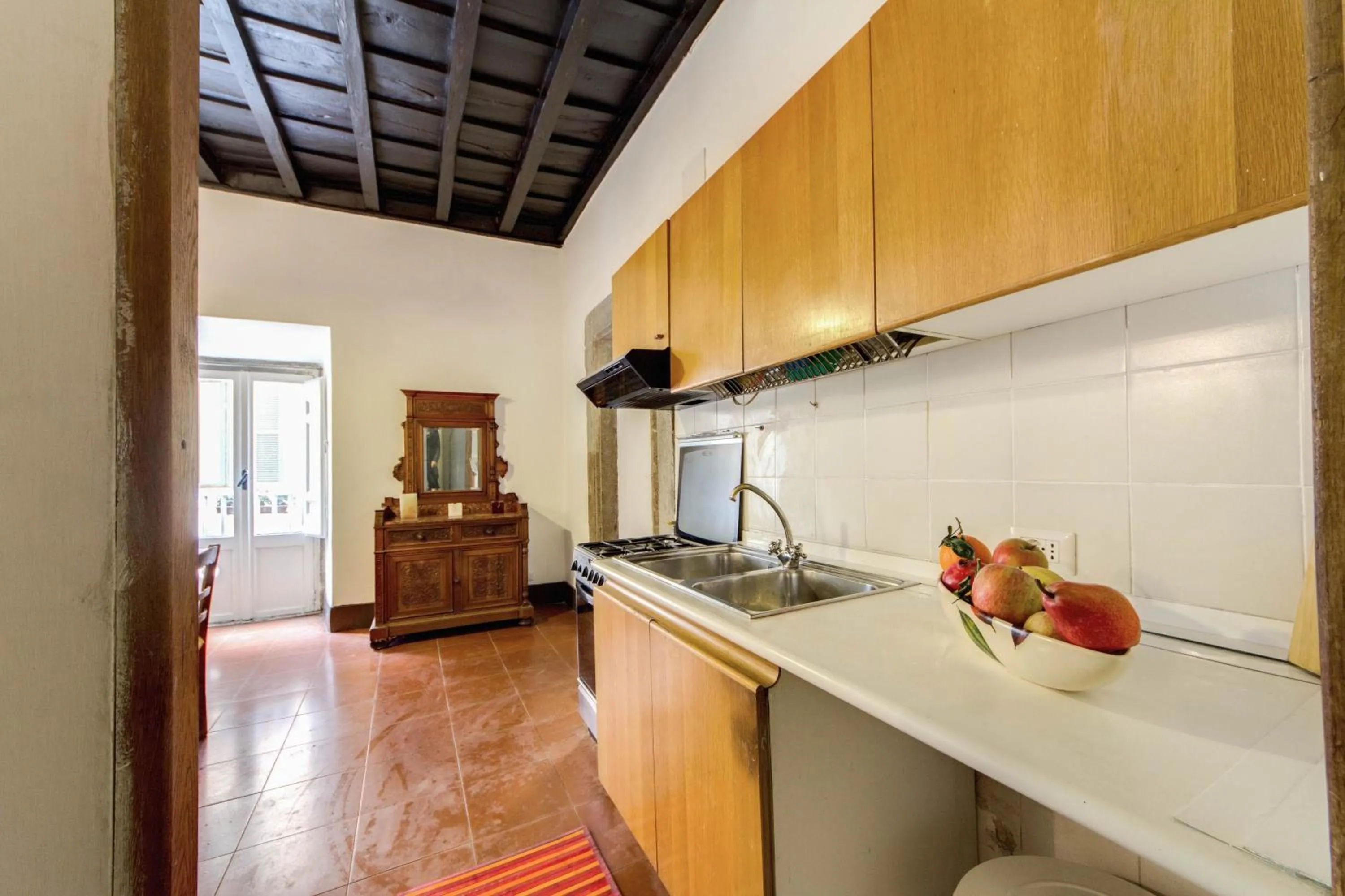 Kitchen or kitchenette in Campo dei Fiori Stunning and Quiet