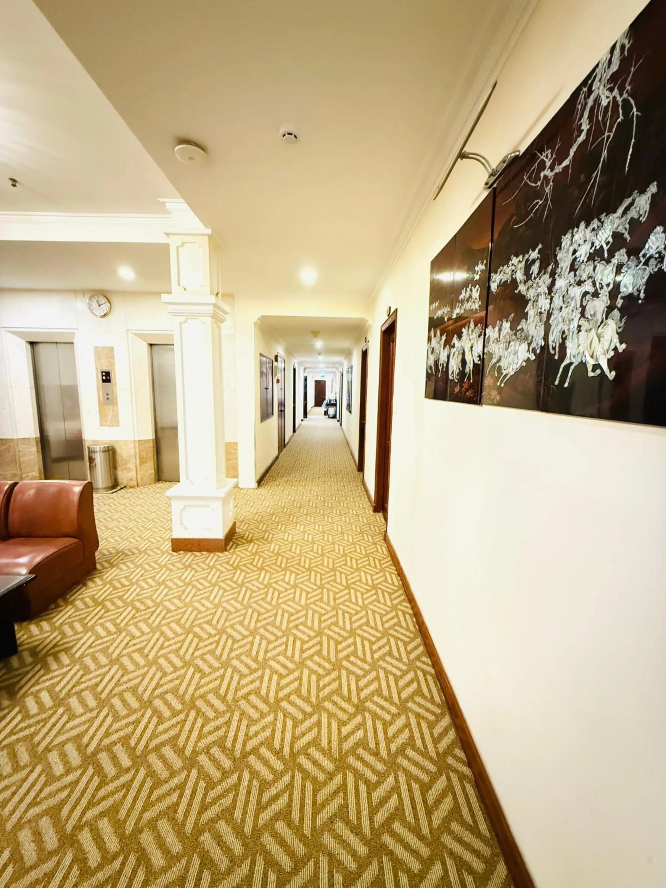 furniture in Huong Sen Hotel