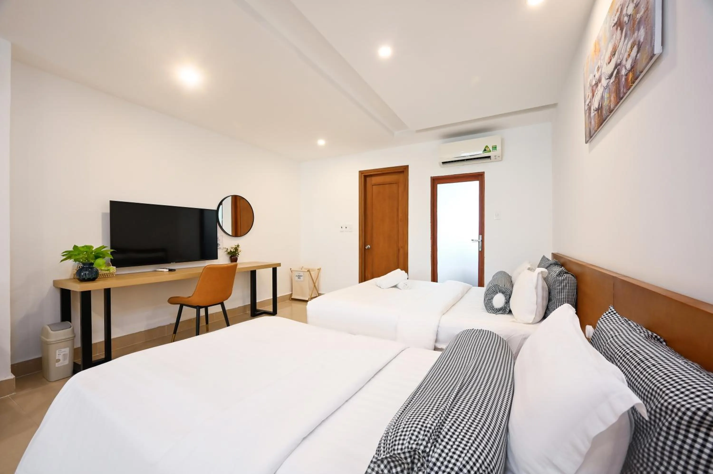 Photo of the whole room, Bed in Amory Hotel Ben Thanh