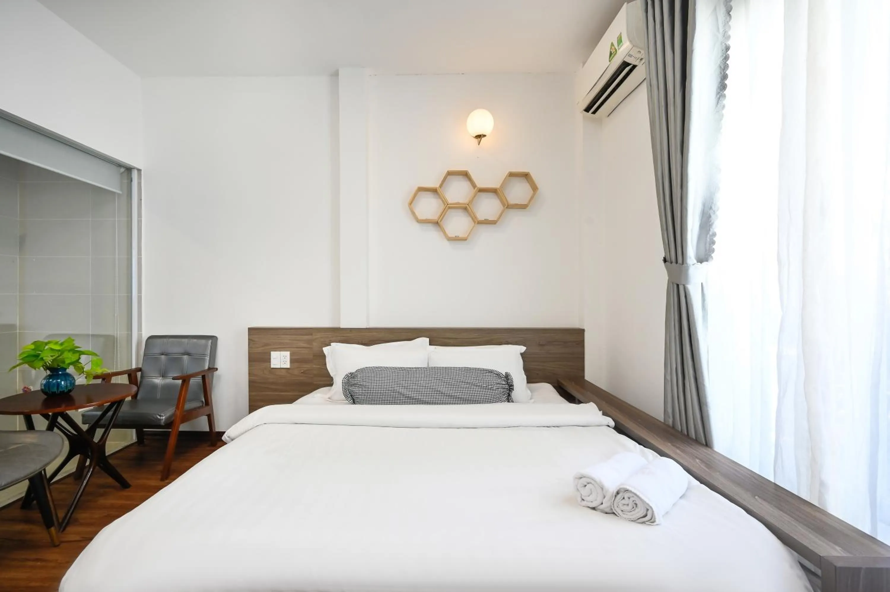 Photo of the whole room, Bed in Amory Hotel Ben Thanh