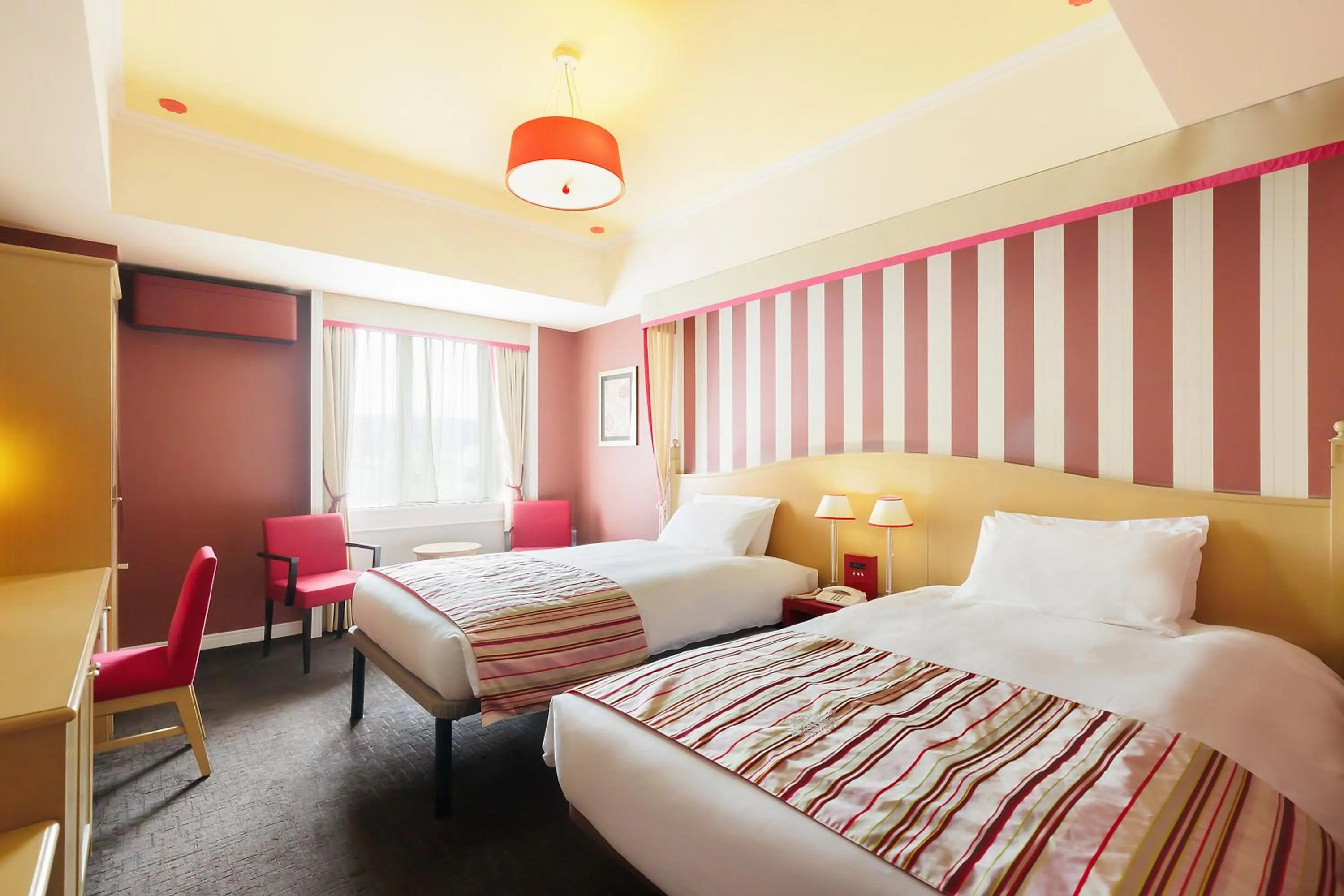 Bed in Hotel Monterey Kyoto