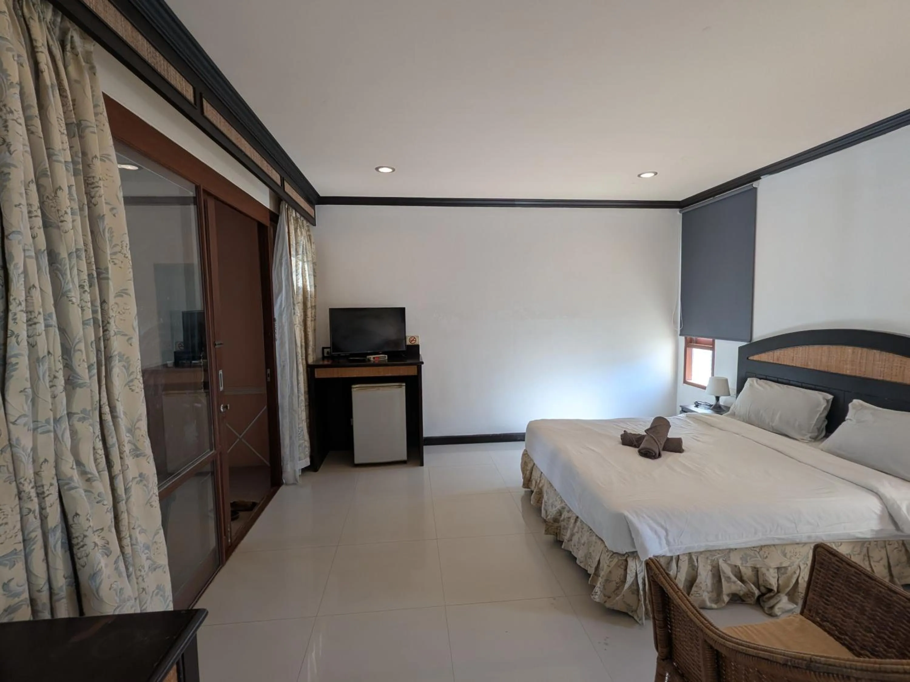 TV and multimedia, Bed in Summer Inn