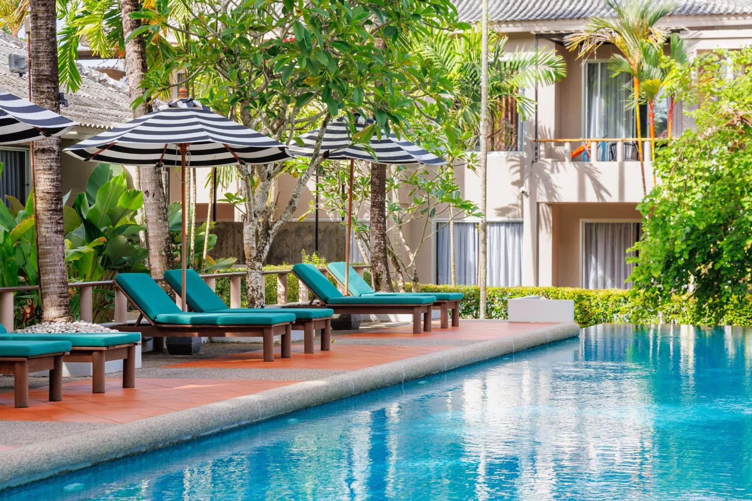 Swimming pool in Signature Phuket Resort