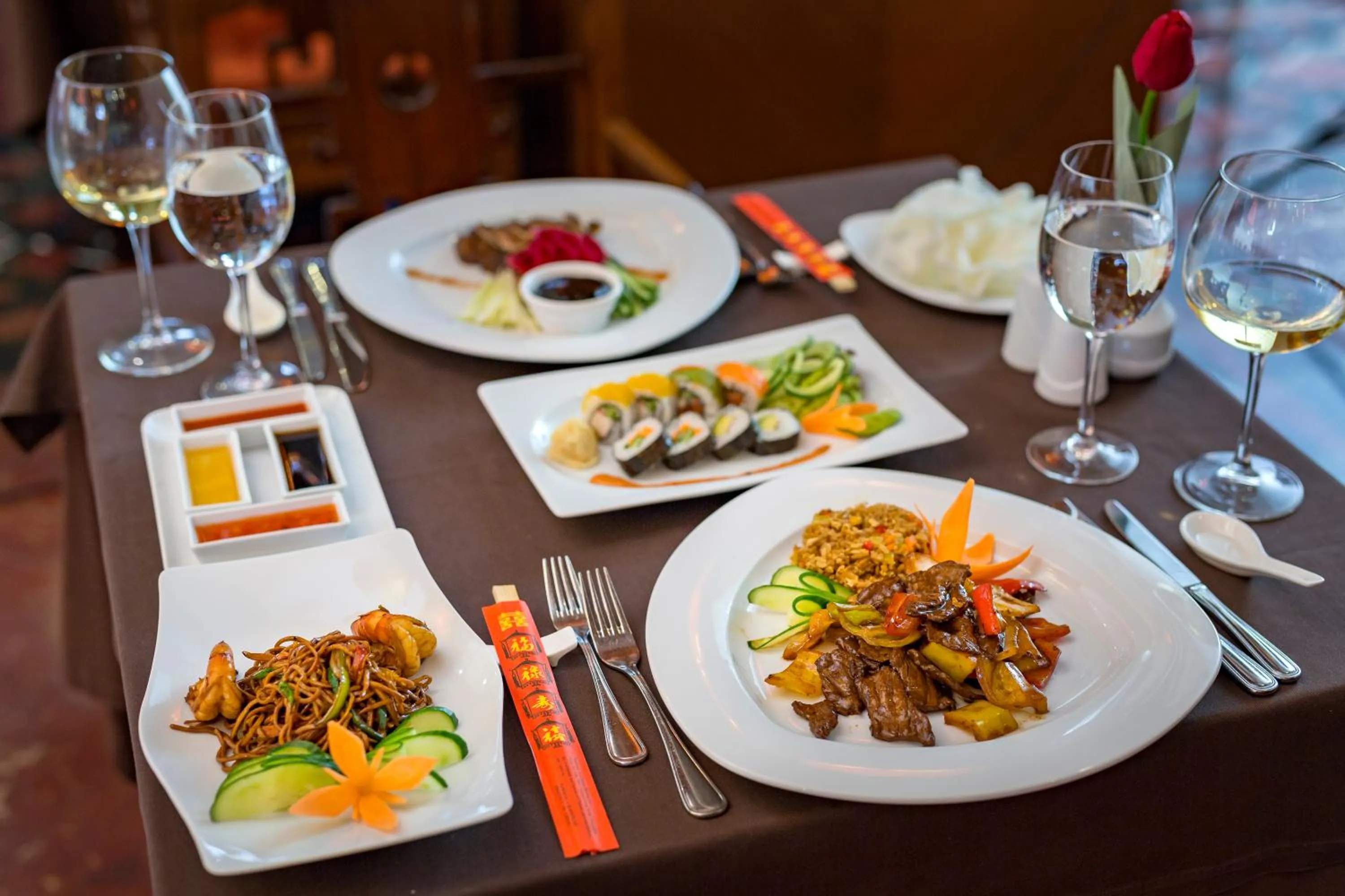 Food and drinks in Royal Holiday Palace