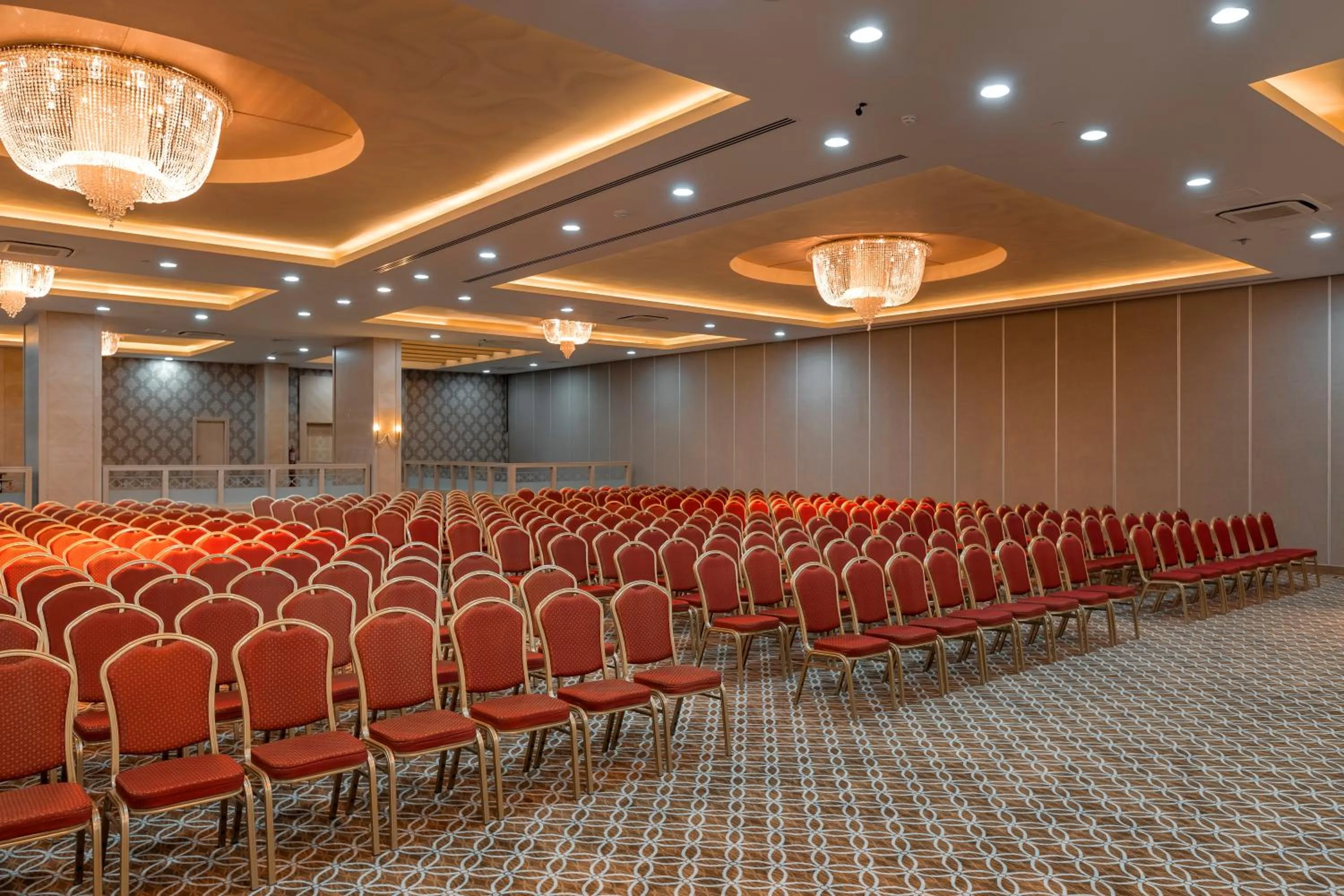 Banquet/Function facilities in Royal Holiday Palace