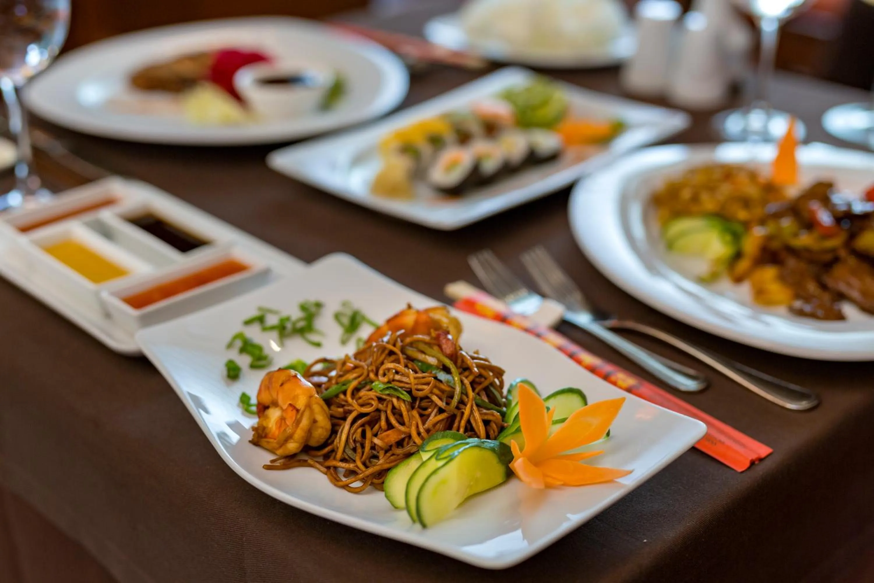 Food and drinks in Royal Holiday Palace