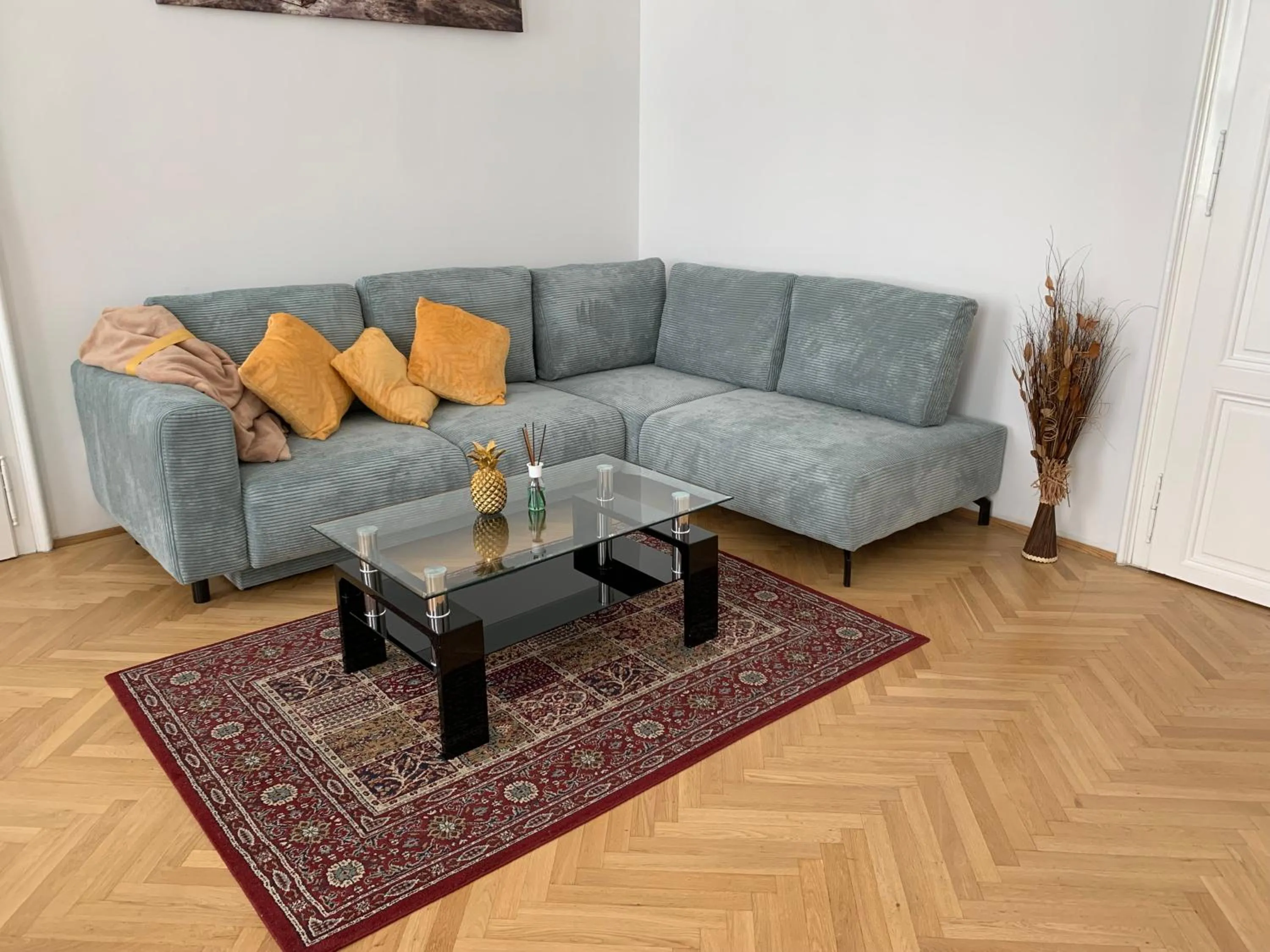 Apartments Opera