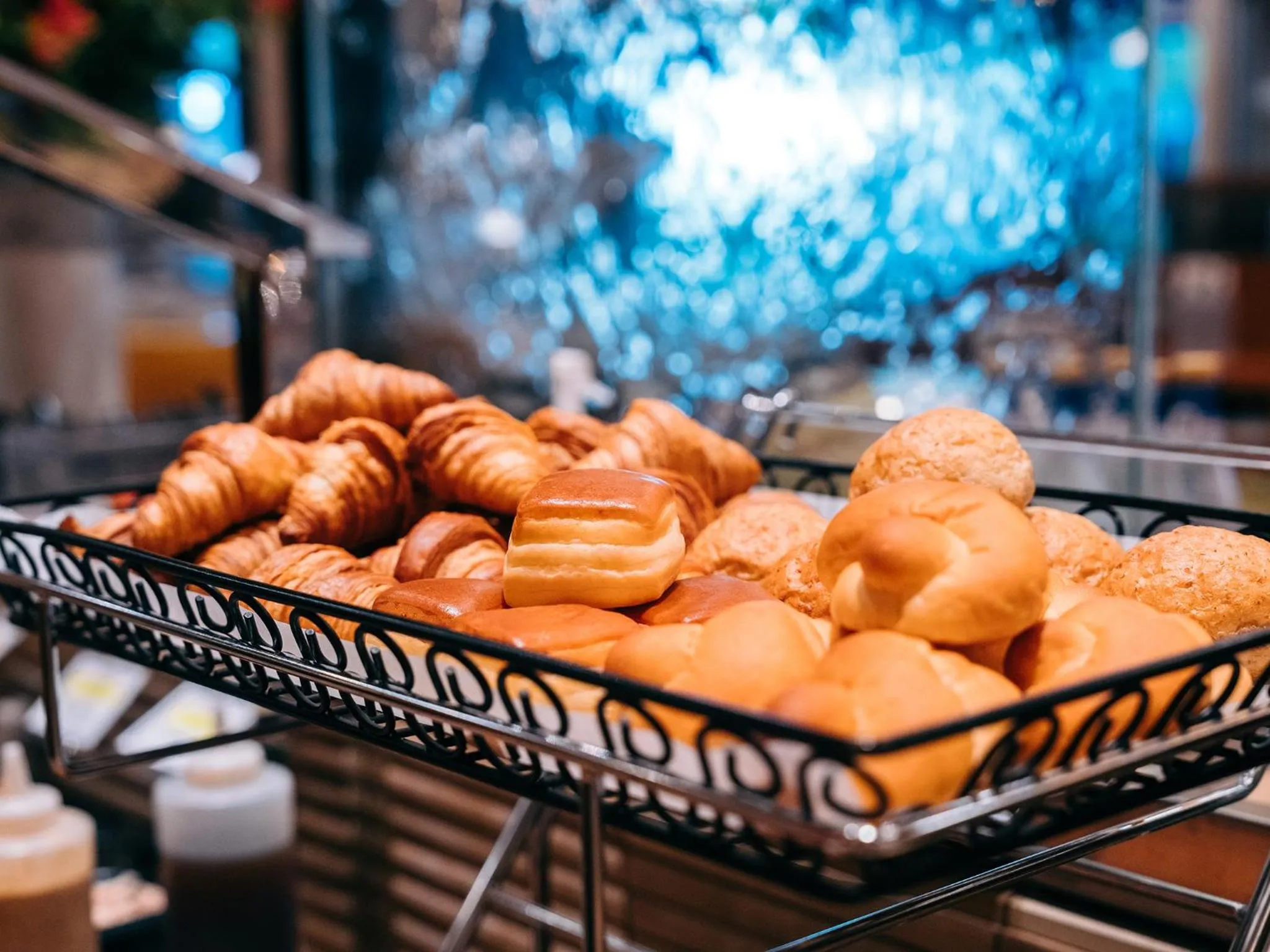 Food and drinks in Hearton Hotel Kita Umeda