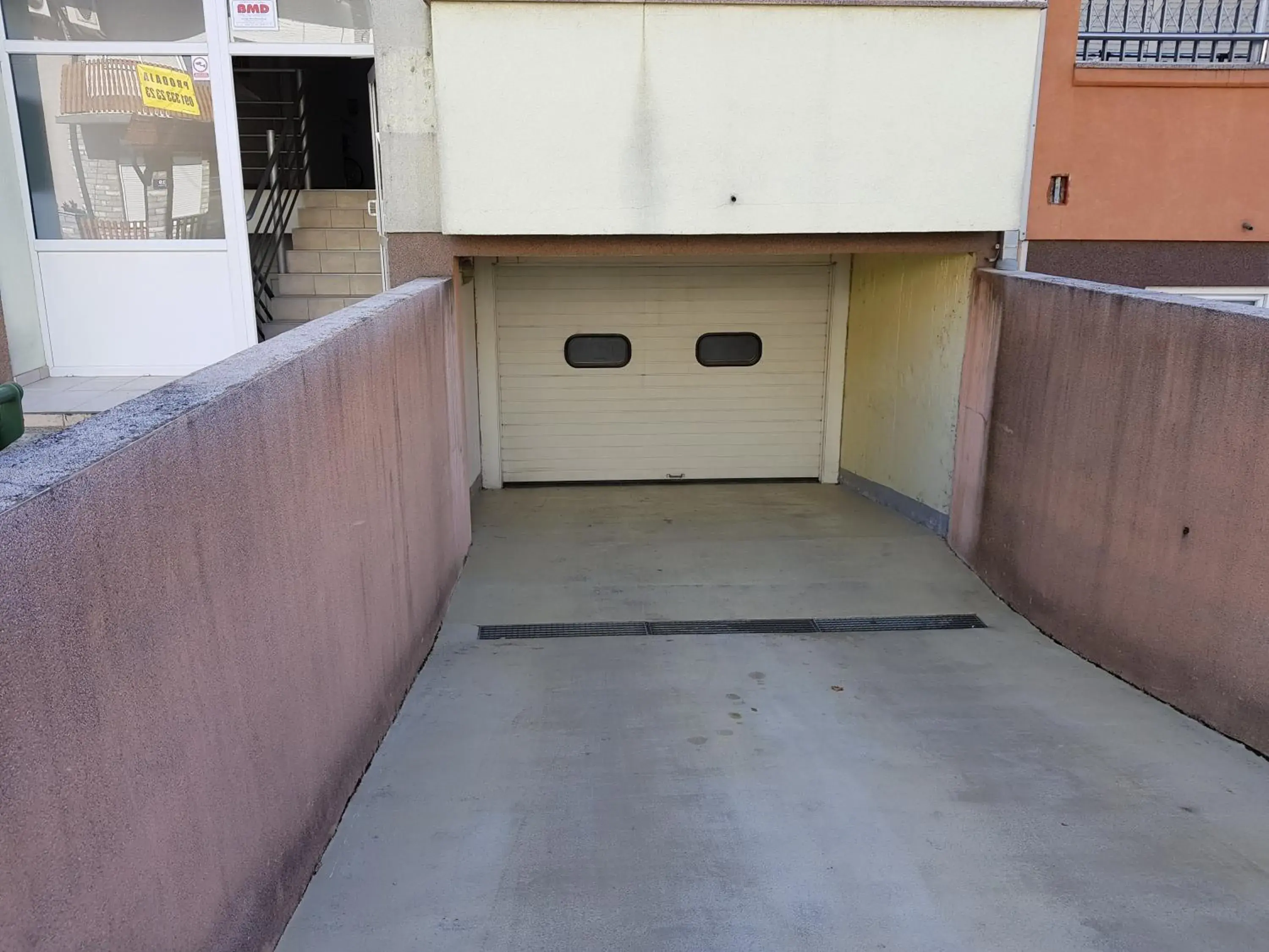 One-Bedroom Apartment - single occupancy in Apartment 40 One-Bedroom Apartment - single occupancy in Apartment 40
