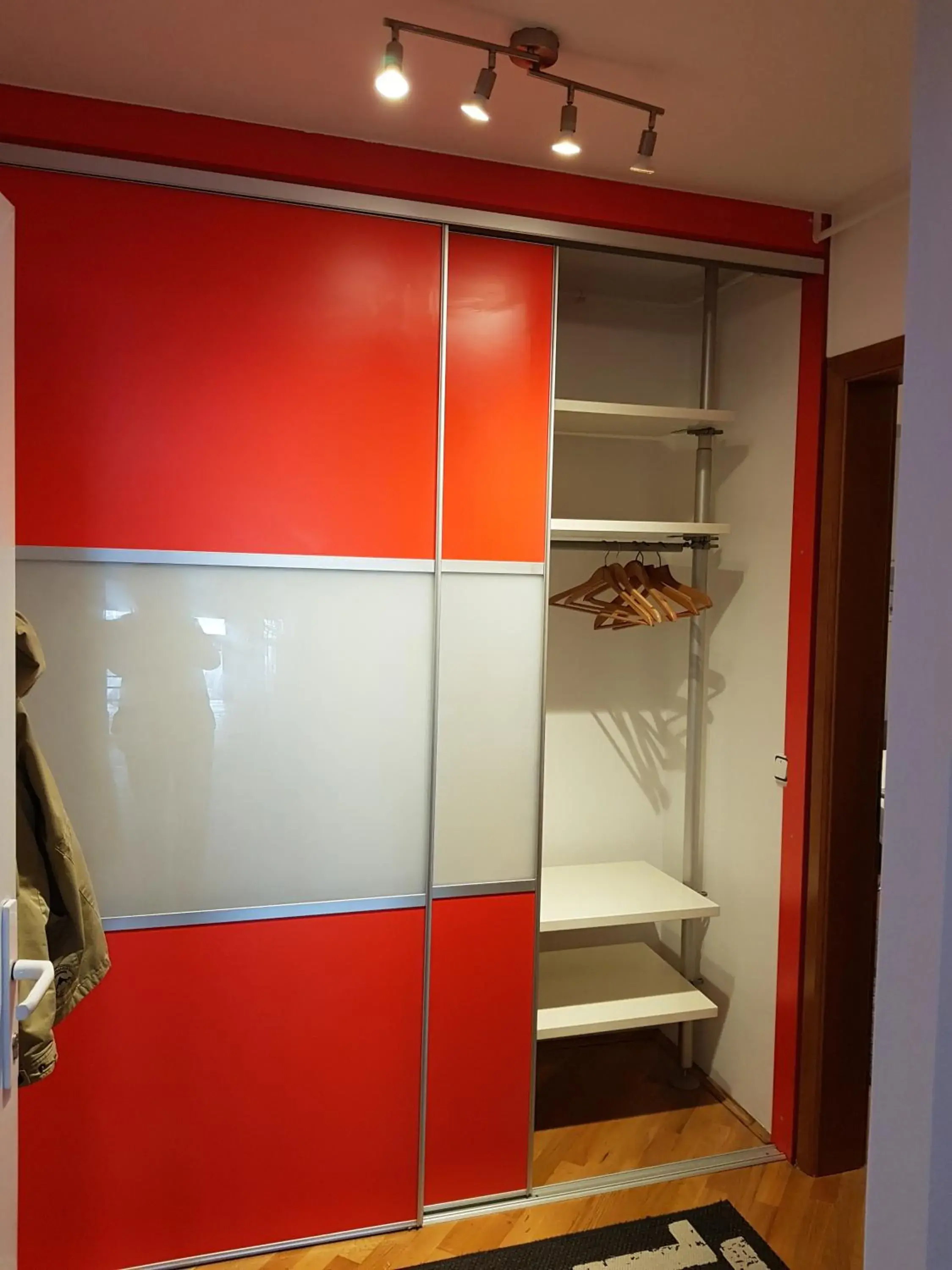 One-Bedroom Apartment - single occupancy in Apartment 40 One-Bedroom Apartment - single occupancy in Apartment 40