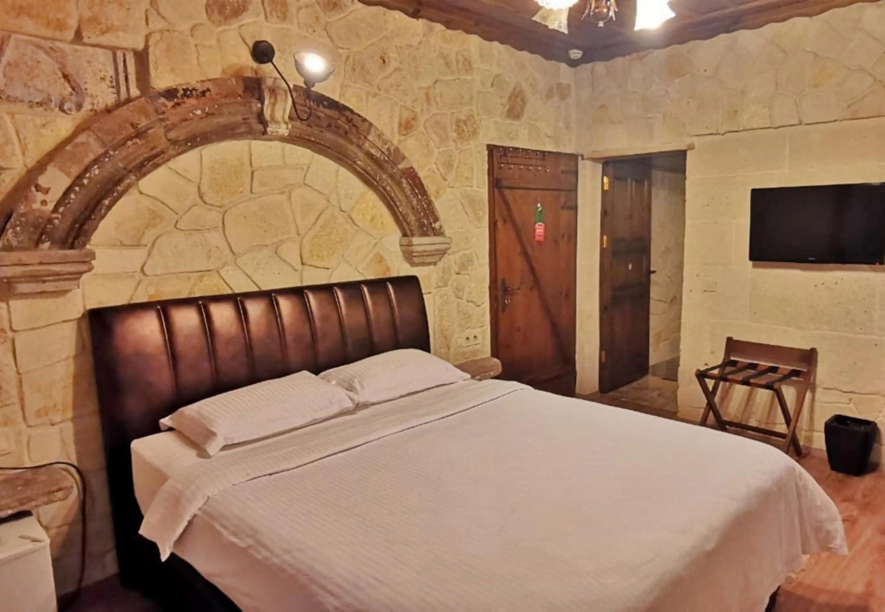 Bedroom, Bed in Cave Konak Hotel - Special Category