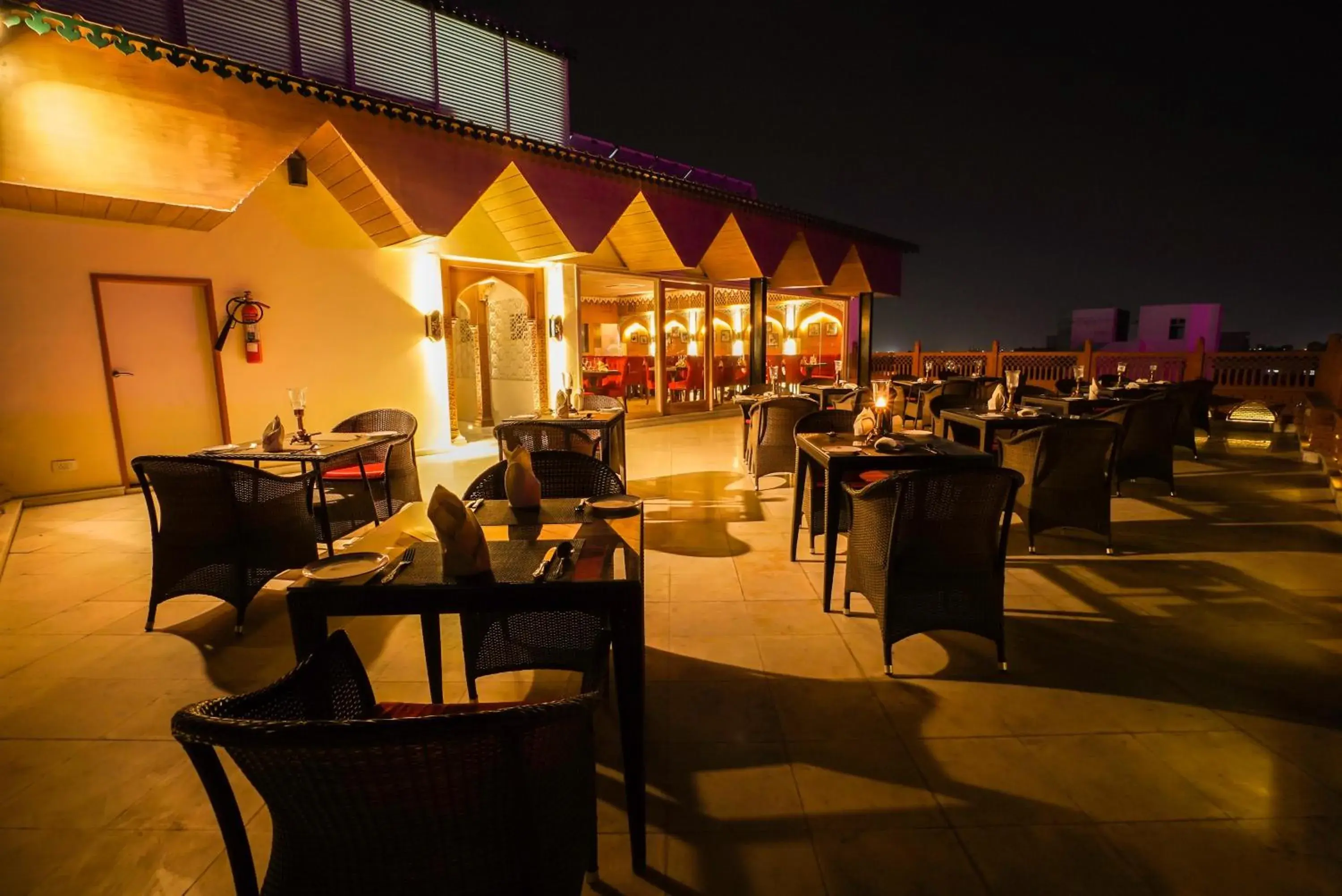 Restaurant/places to eat in Shahpura House Restaurant/places to eat in Shahpura House