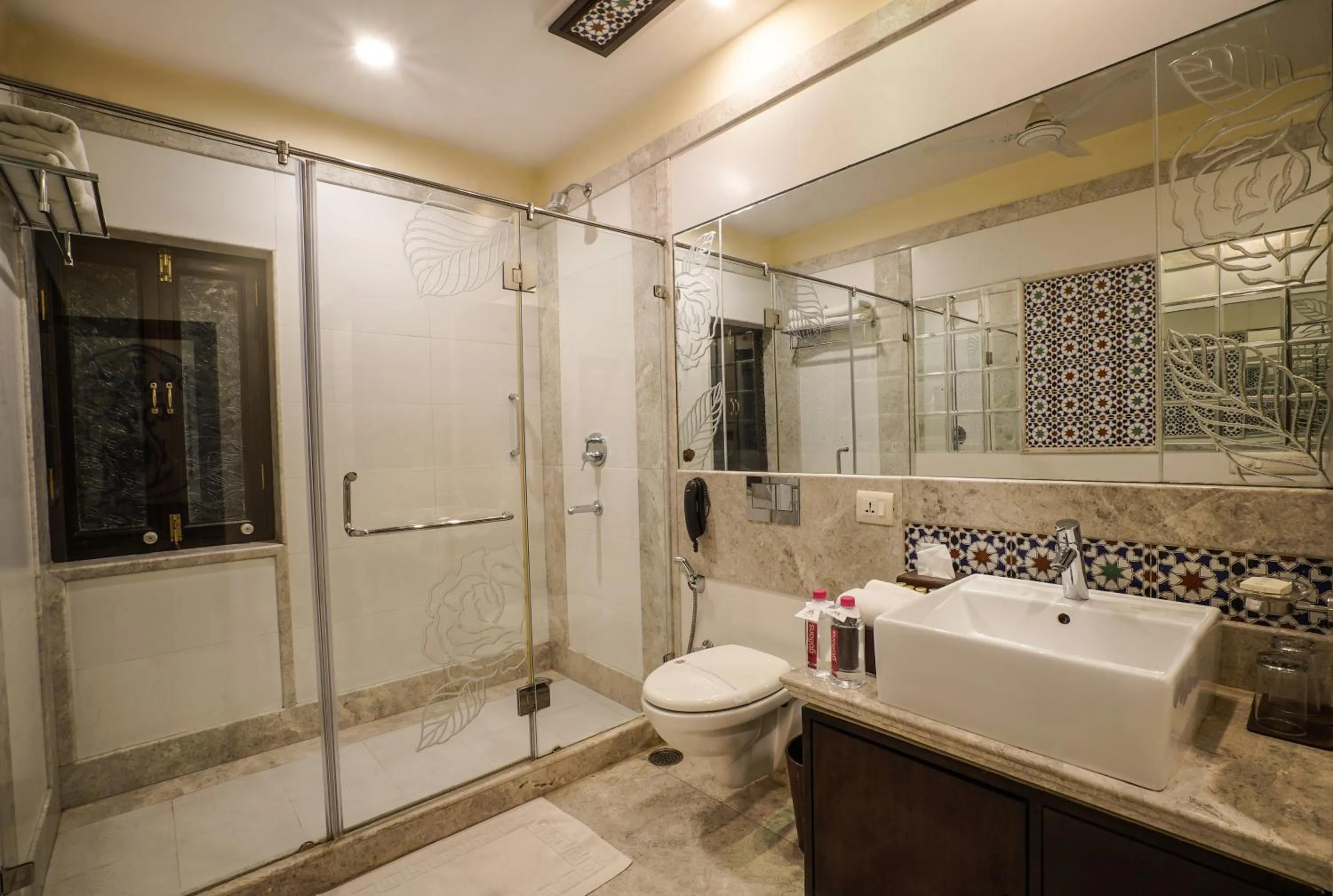 Bathroom in Shahpura House