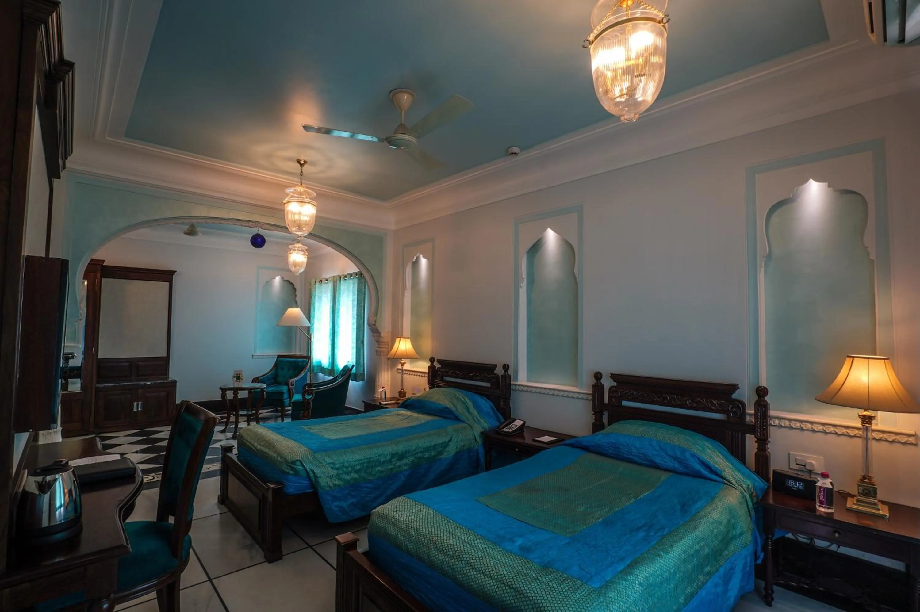 Bedroom, Bed in Shahpura House