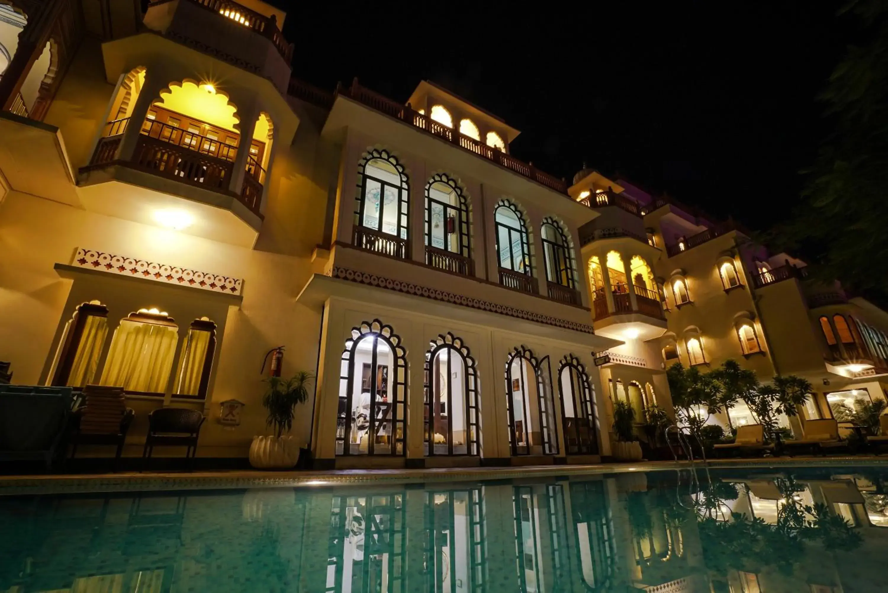 Swimming pool in Shahpura House Swimming pool in Shahpura House