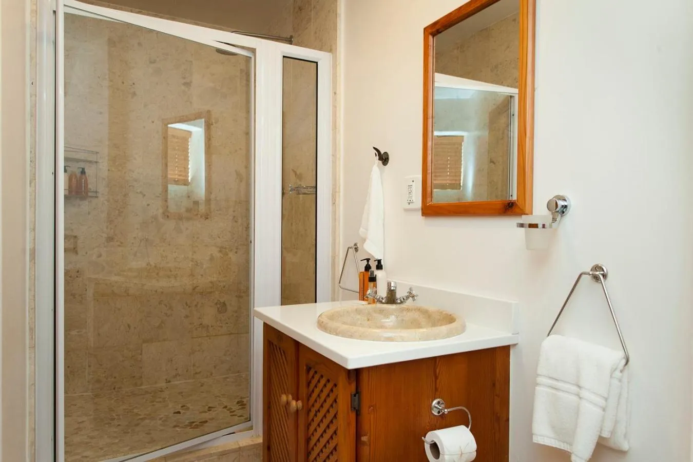 Shower in African Perfection 1