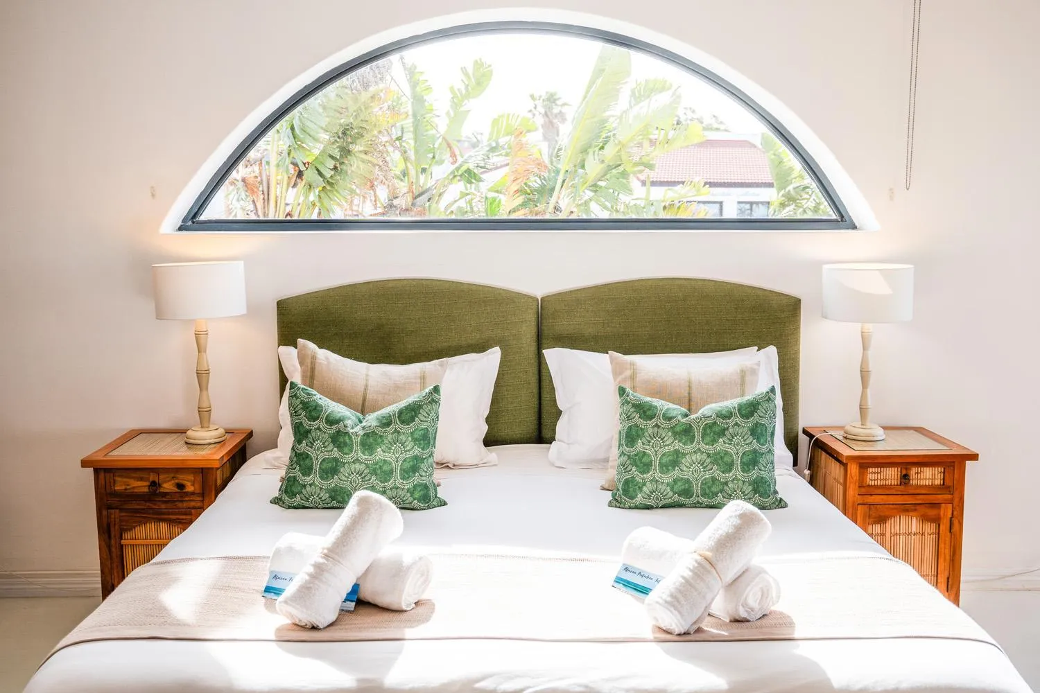 Bed in African Perfection 1