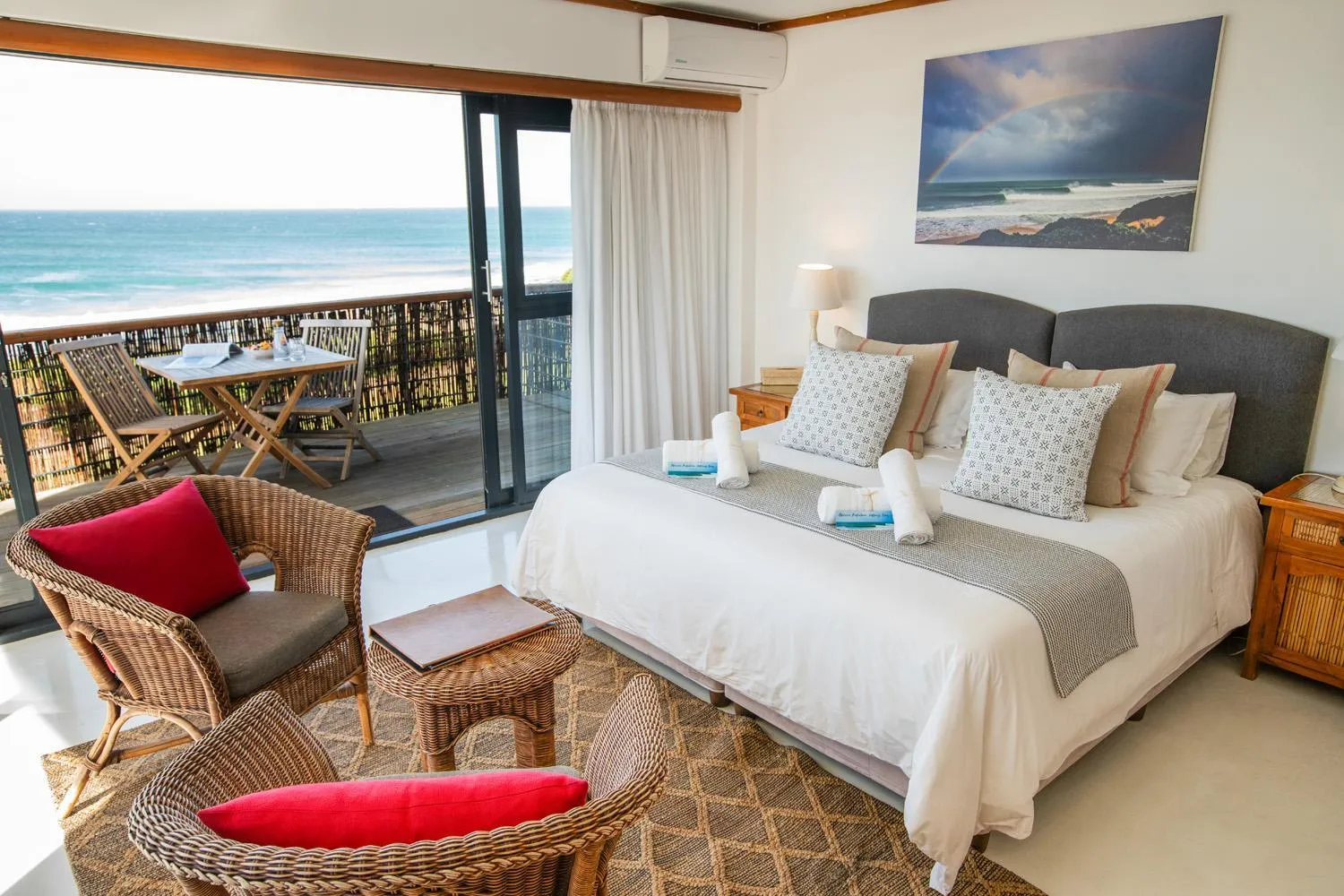 Sea view, Bed in African Perfection 1