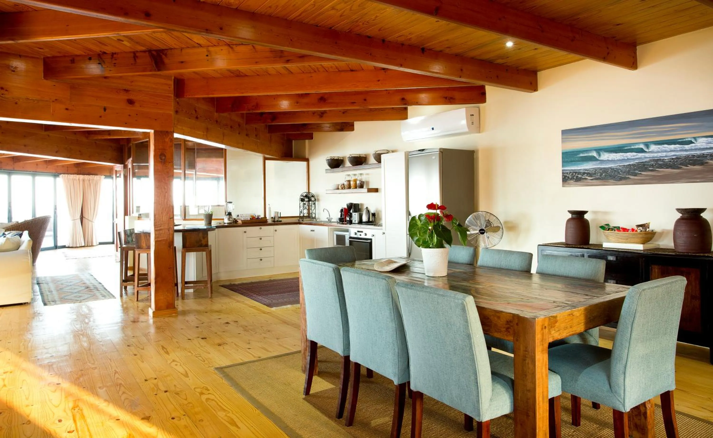 Kitchen or kitchenette in African Perfection 1