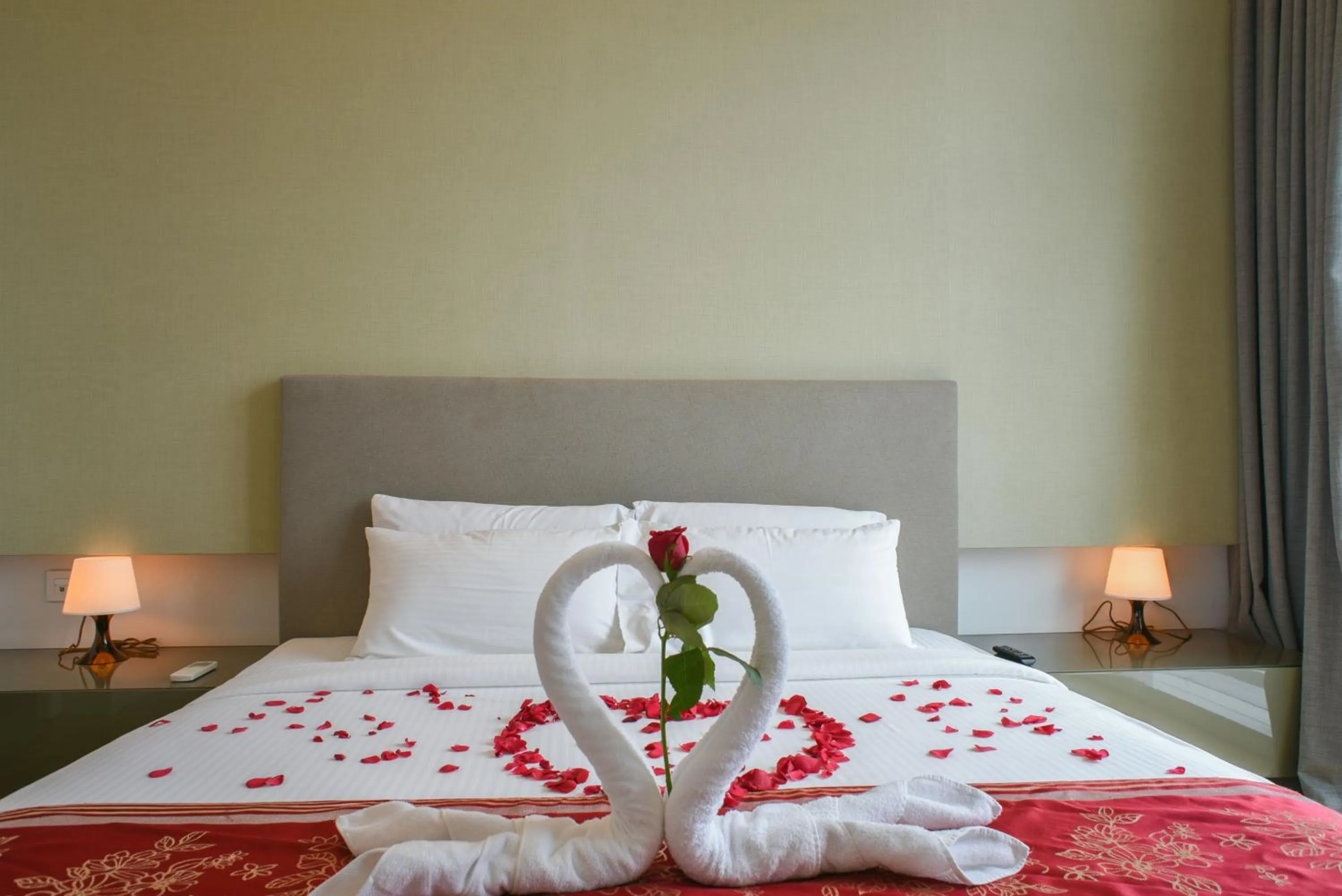 Bed in Saba Suites at Platinum KLCC Bukit Bintang Kuala Lumpur