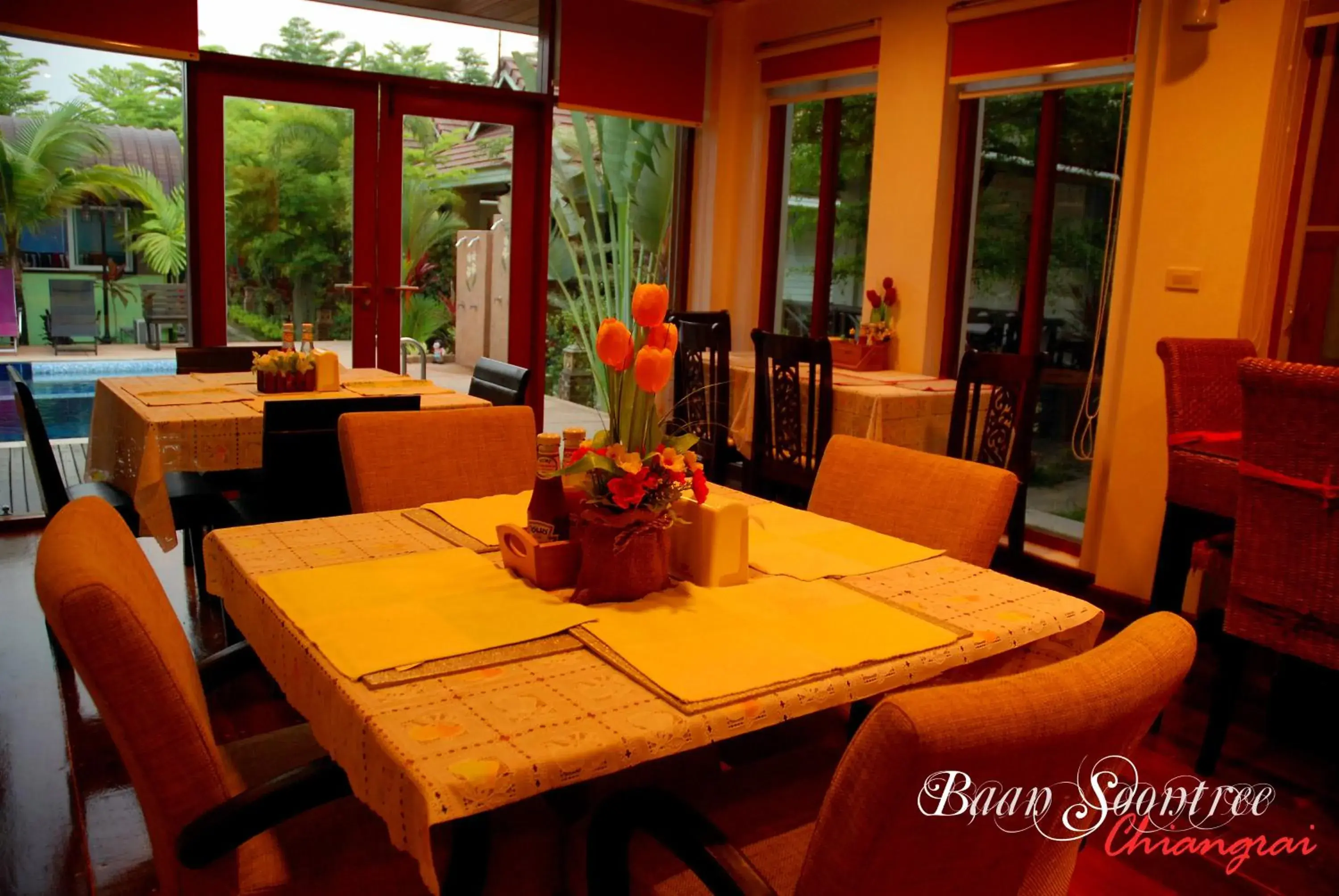 Restaurant/places to eat in Baan Soontree Resort Restaurant/places to eat in Baan Soontree Resort