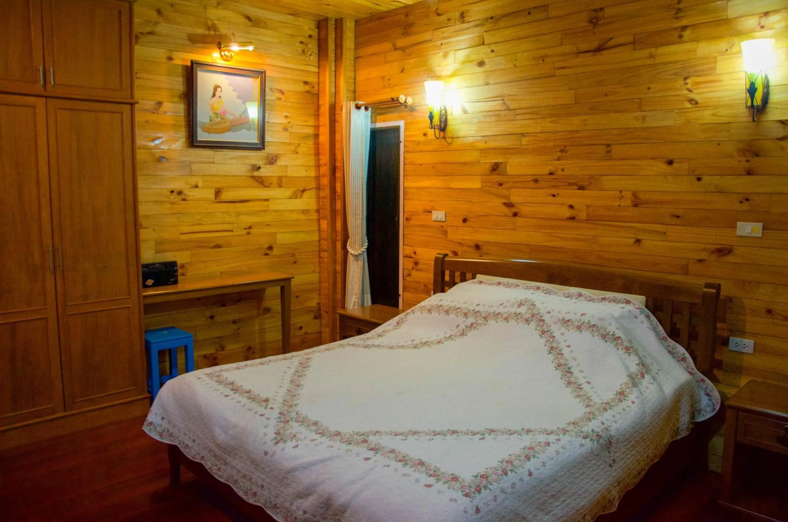 Bed in Baan Soontree Resort