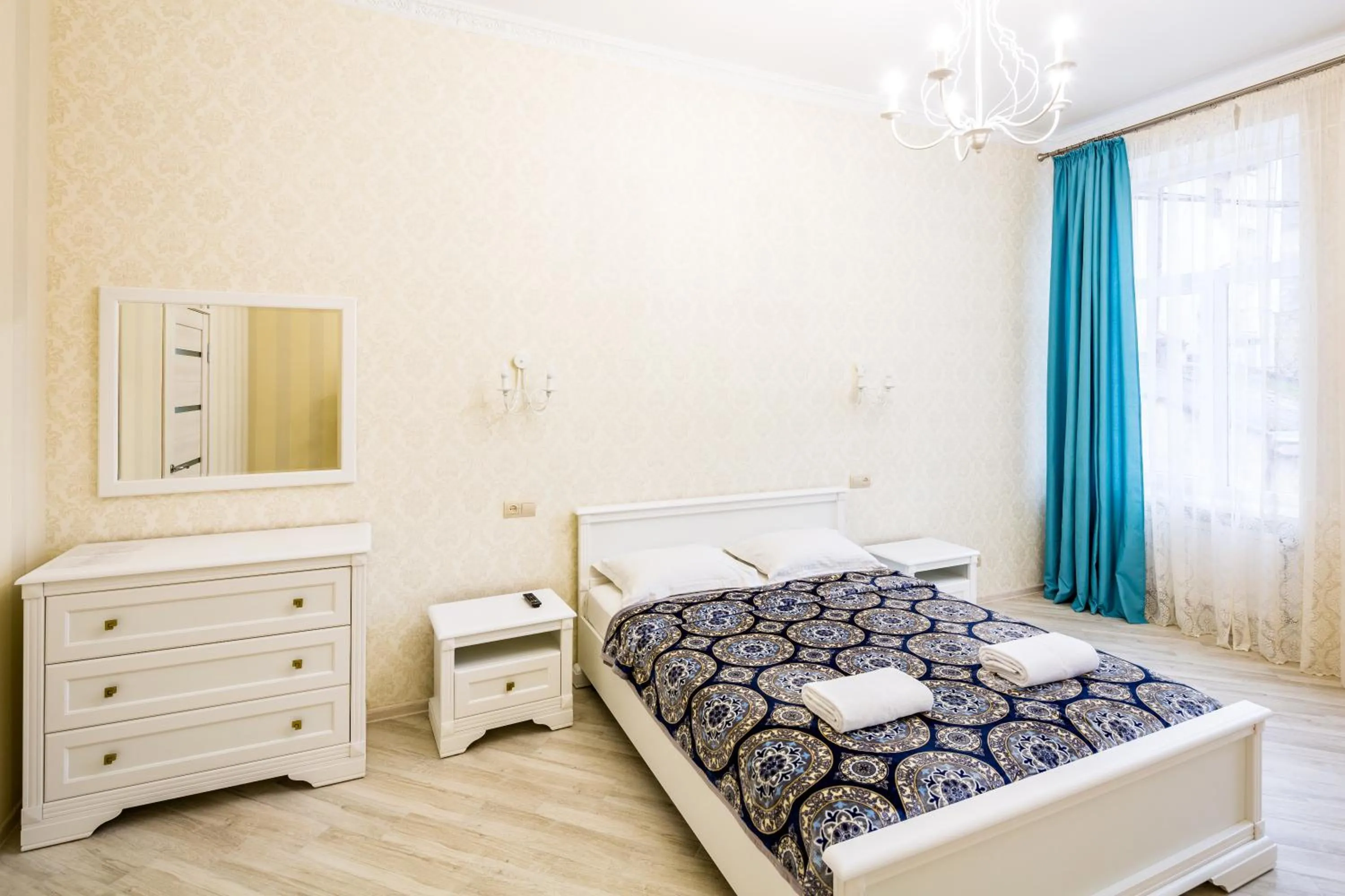 LEOGRAND Apartments on Udatnogo 4