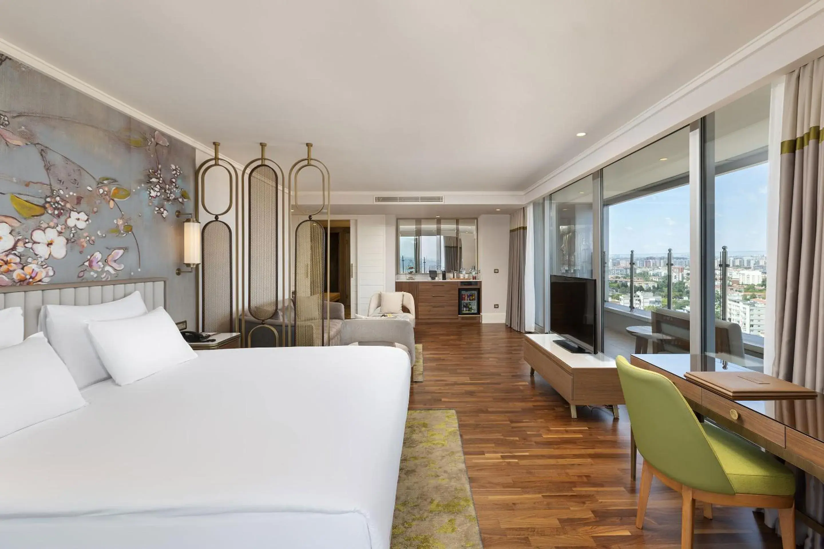 Photo of the whole room, Bed in Titanic Port Bakirkoy Photo of the whole room, Bed in Titanic Port Bakirkoy