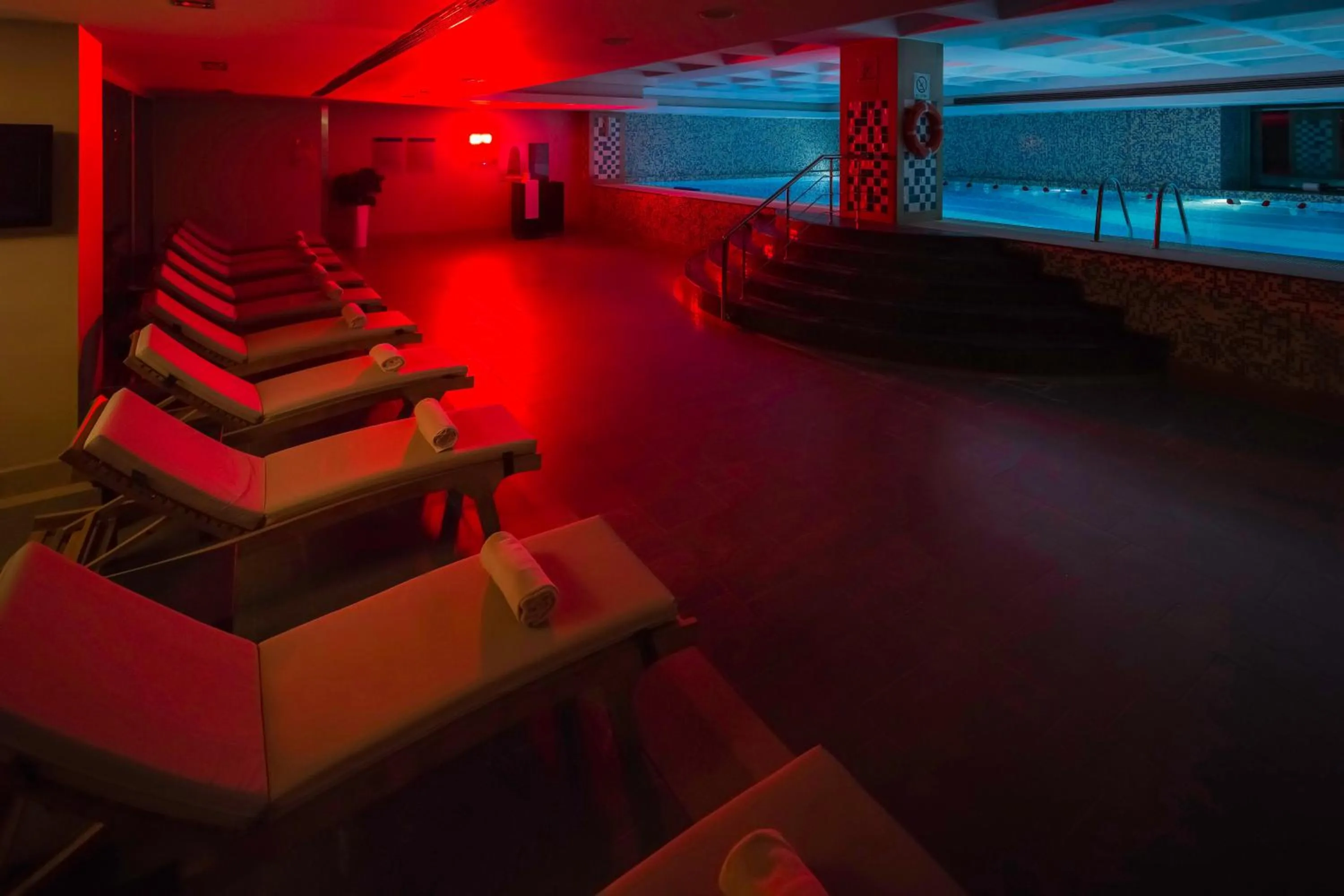 Swimming pool in Titanic Port Bakirkoy