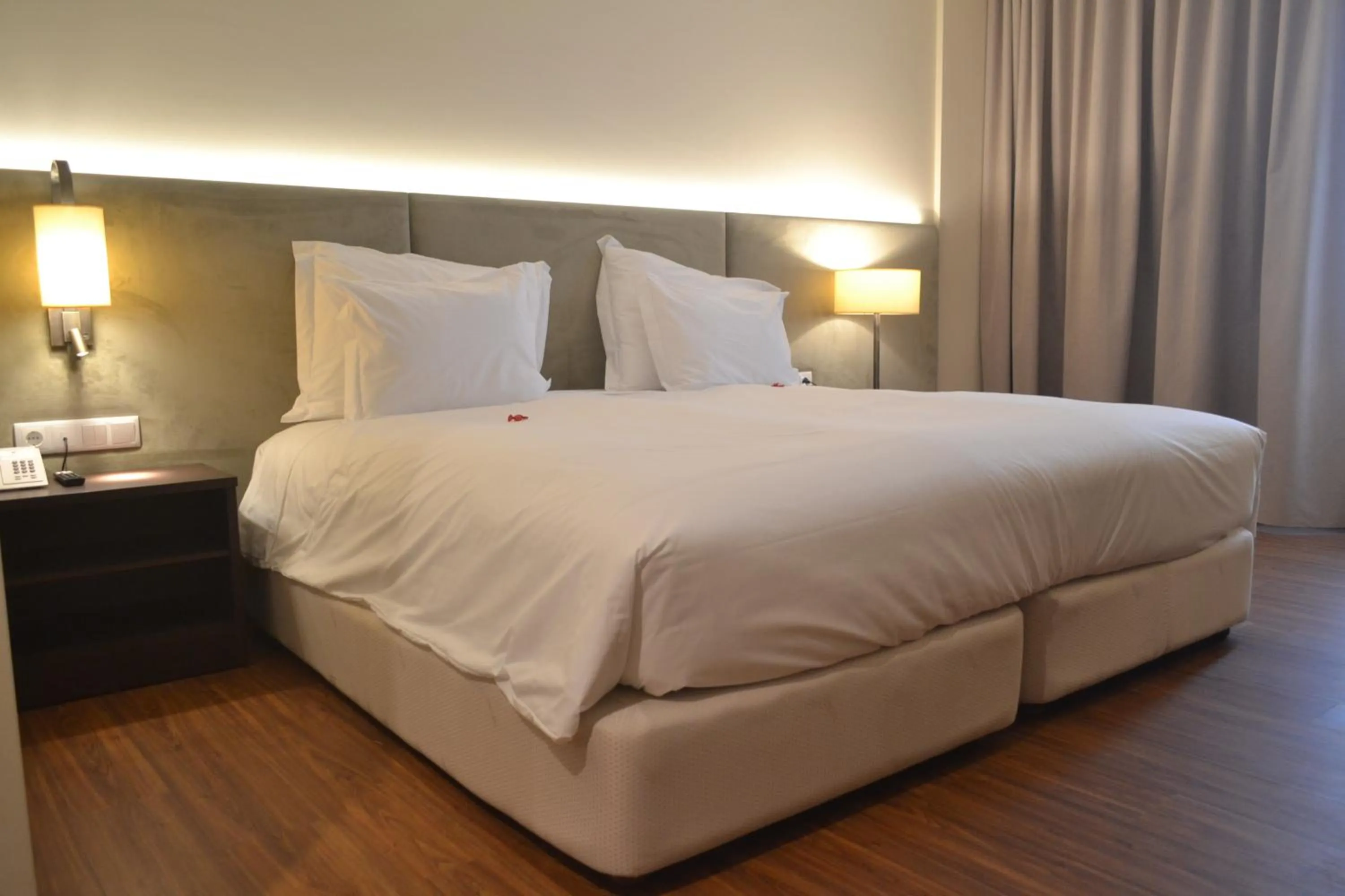 Bed in Hotel Premium Porto Maia