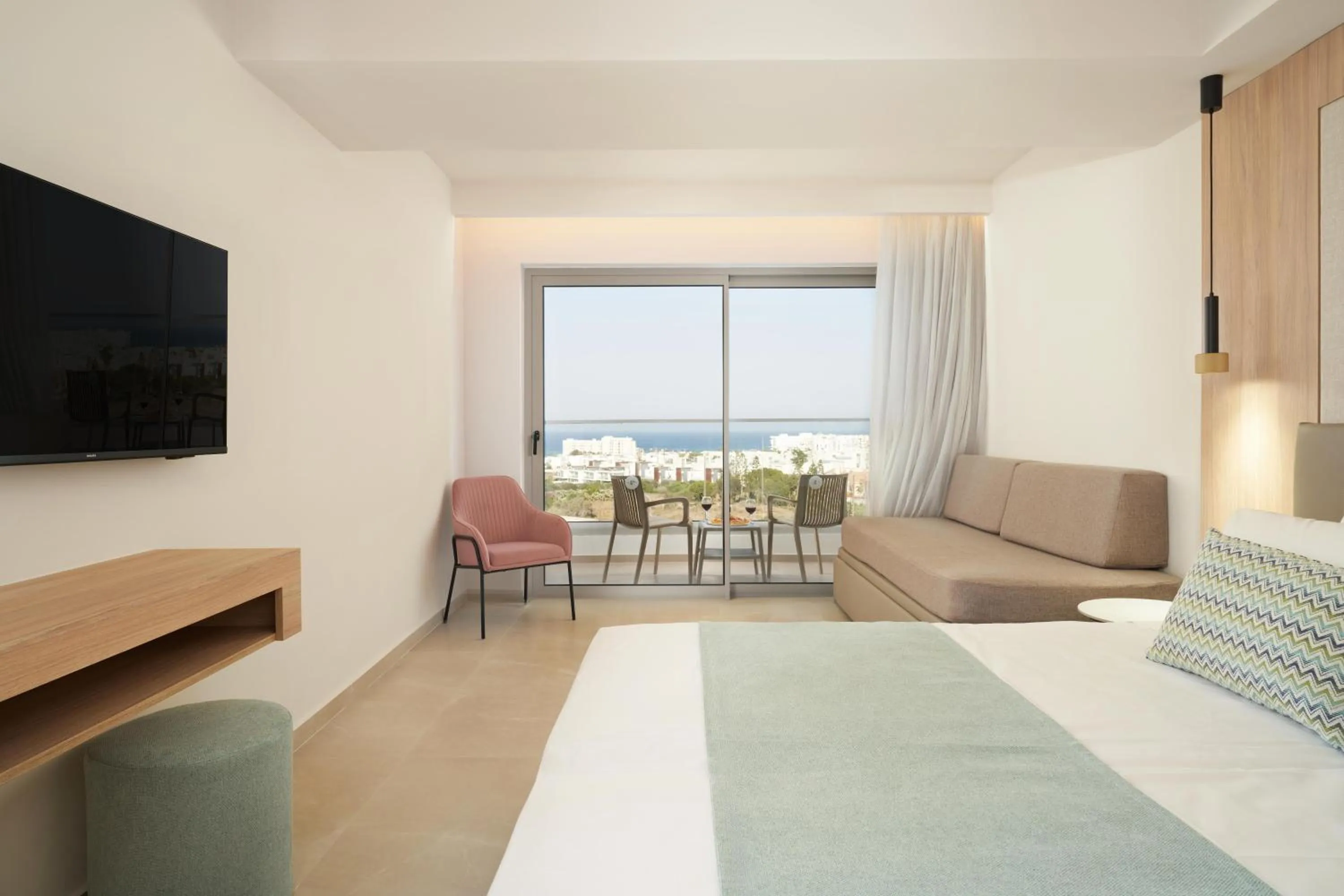 Photo of the whole room, Bed in Maris Grand Waterpark Resort