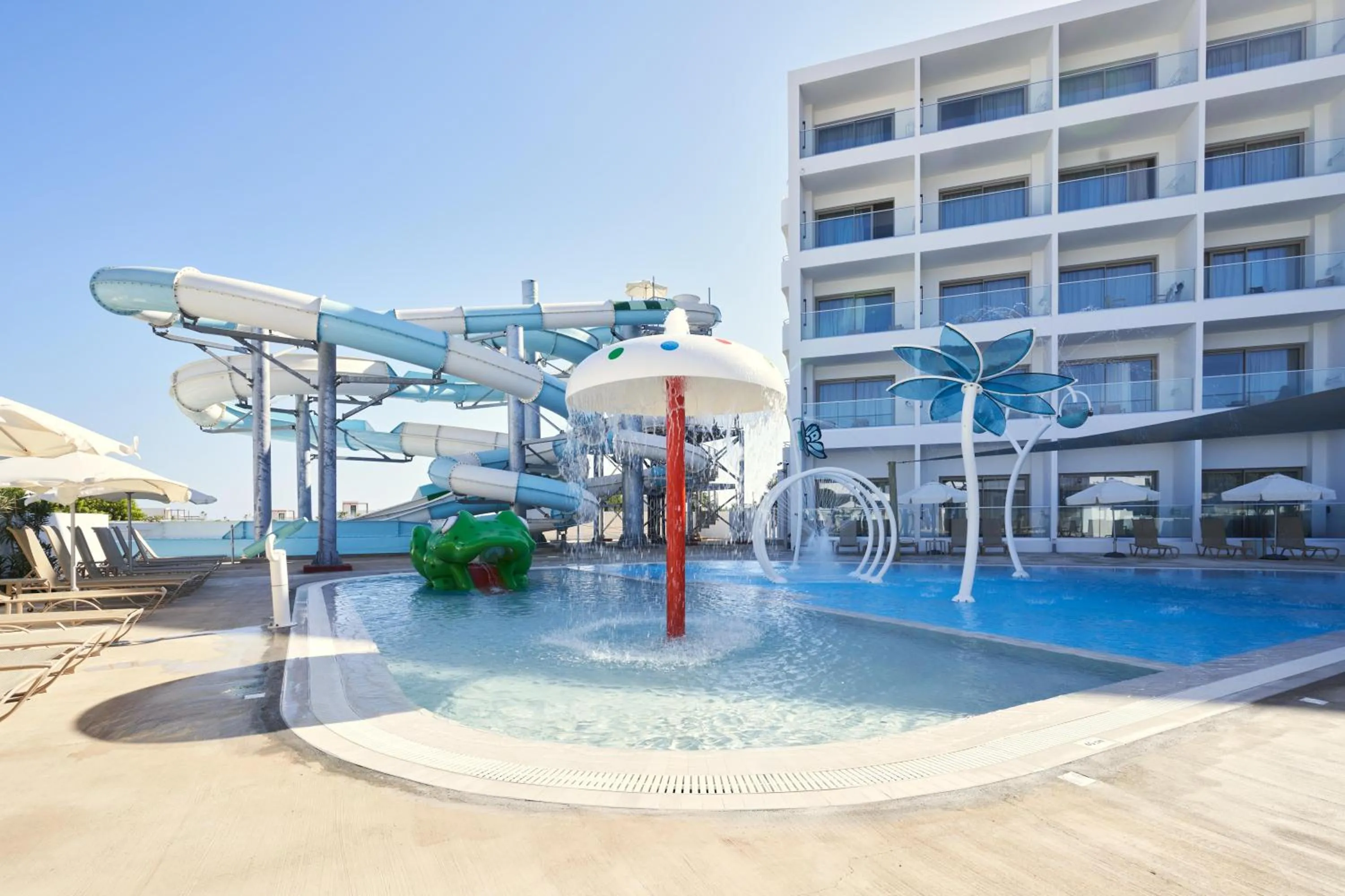 Activities in Maris Grand Waterpark Resort