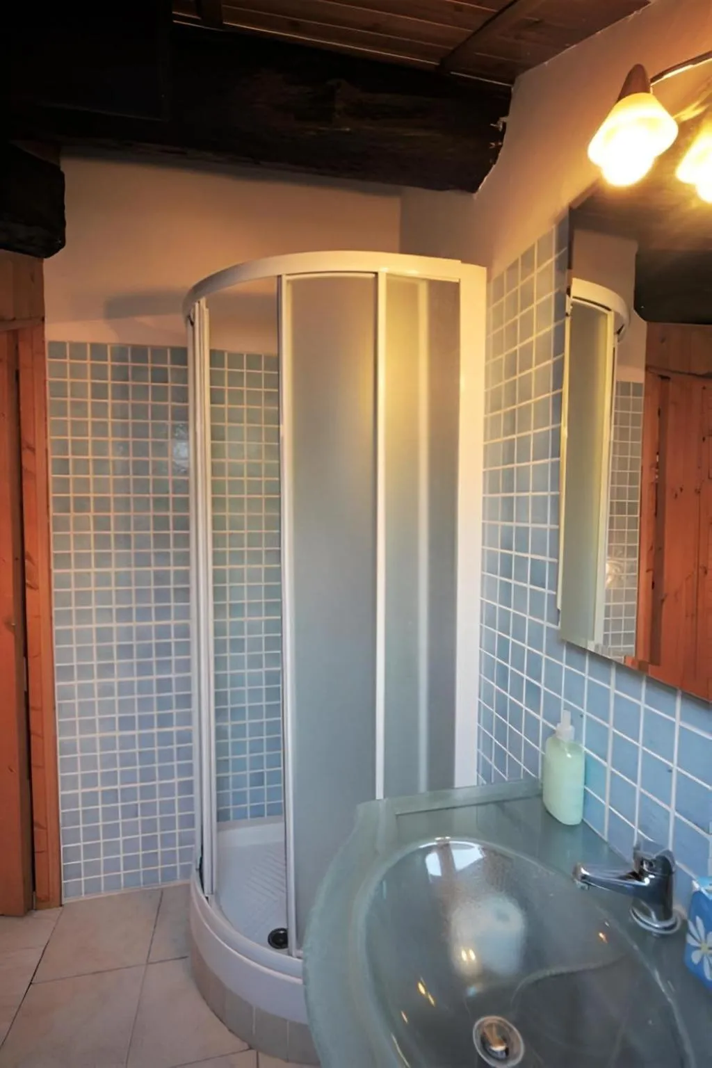 Shower in Antica Corte Milanese