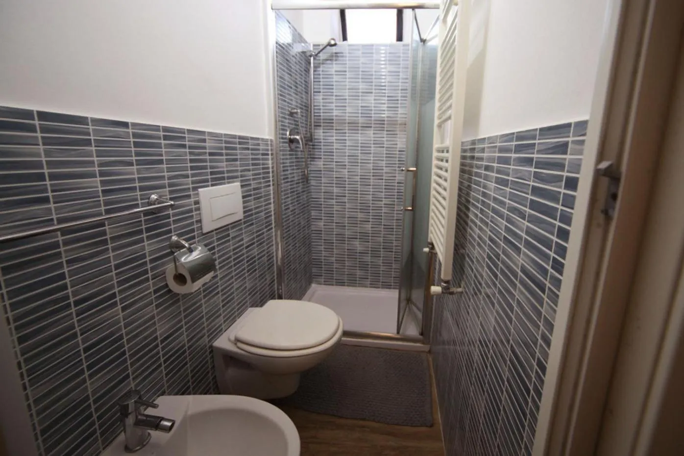 Shower in Antica Corte Milanese