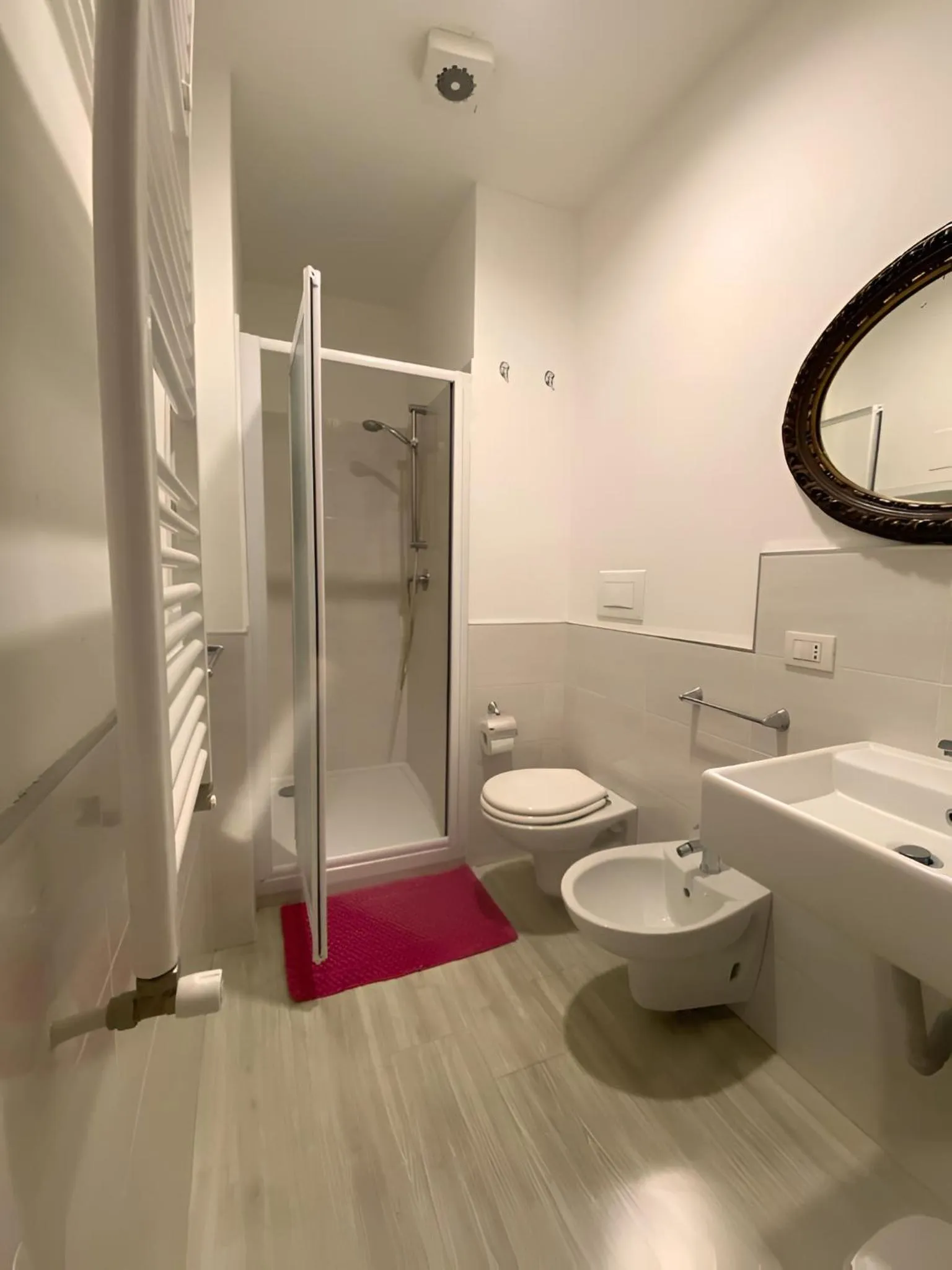 Shower in Antica Corte Milanese