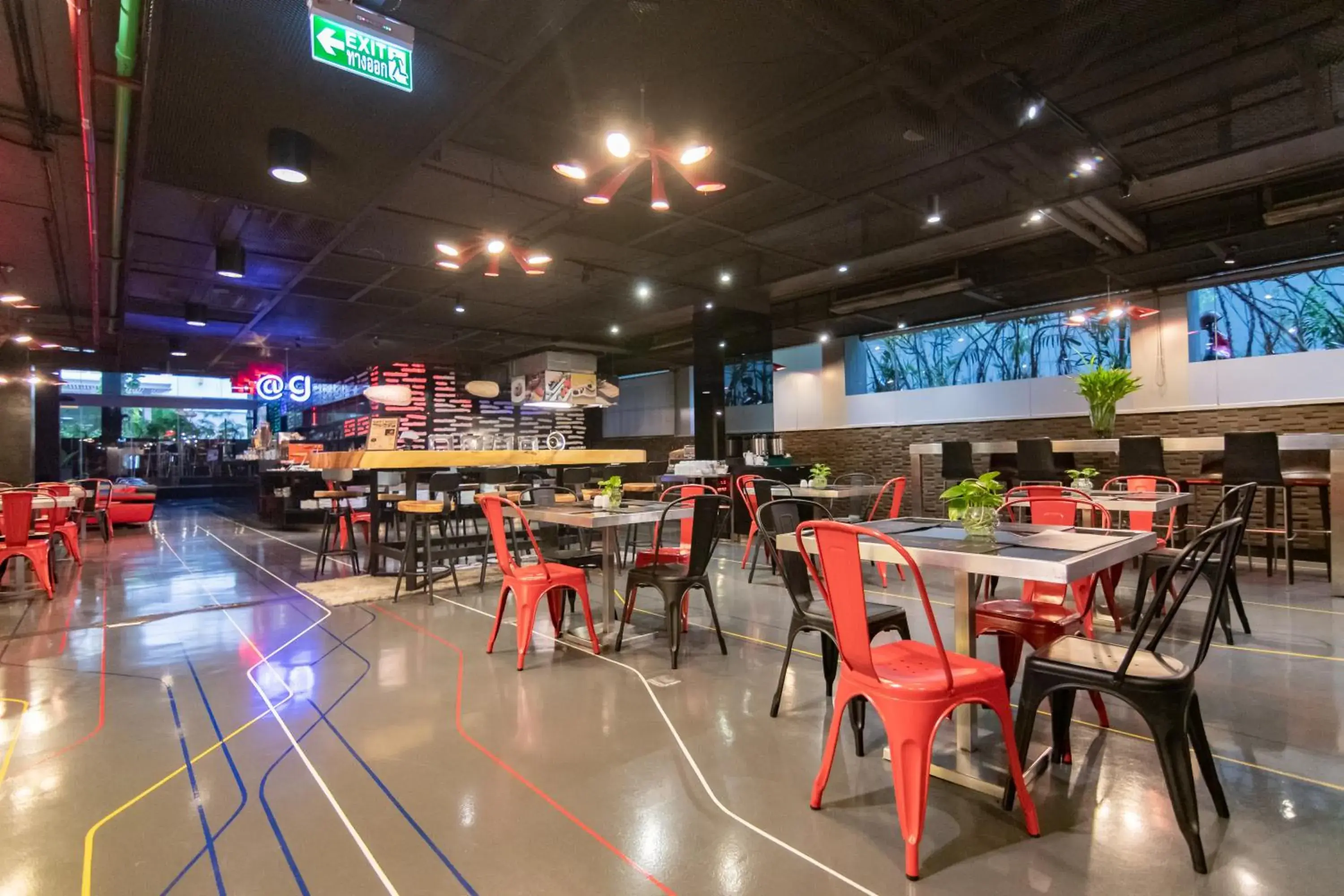 Restaurant/places to eat in Galleria 10 Hotel Bangkok Restaurant/places to eat in Galleria 10 Hotel Bangkok