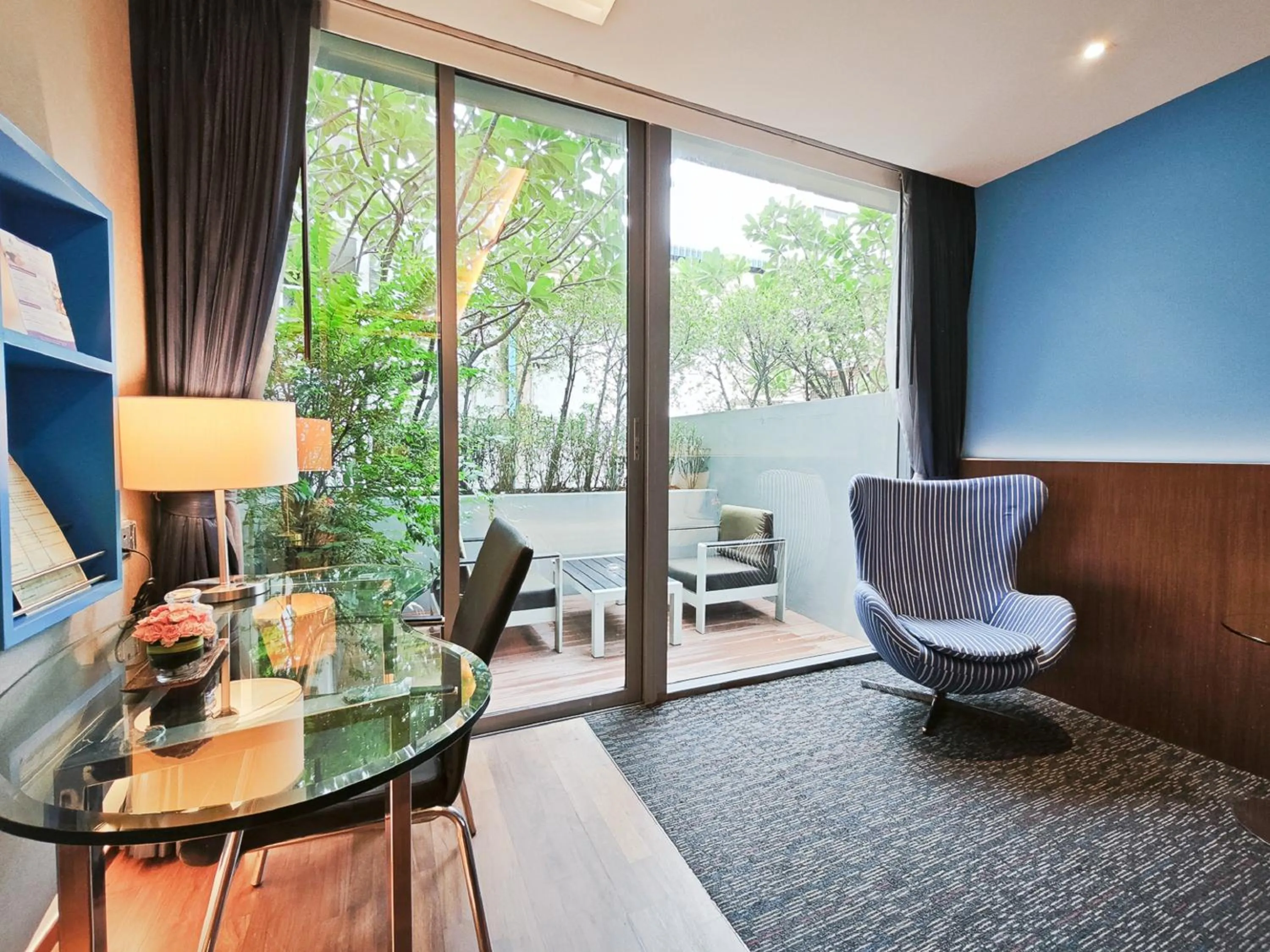 Bedroom in Galleria 10 Hotel Bangkok