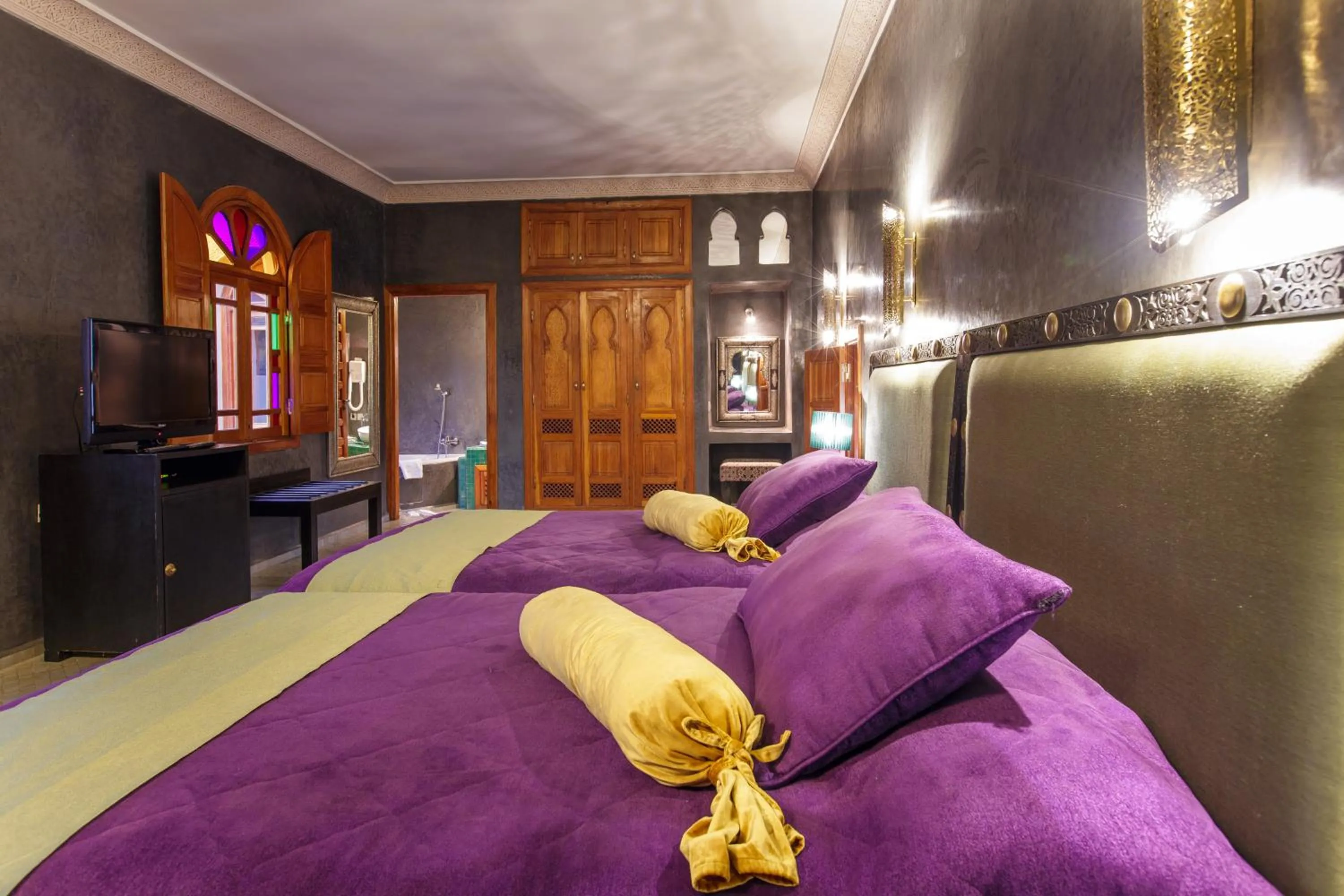 Bed in Riad Andalib