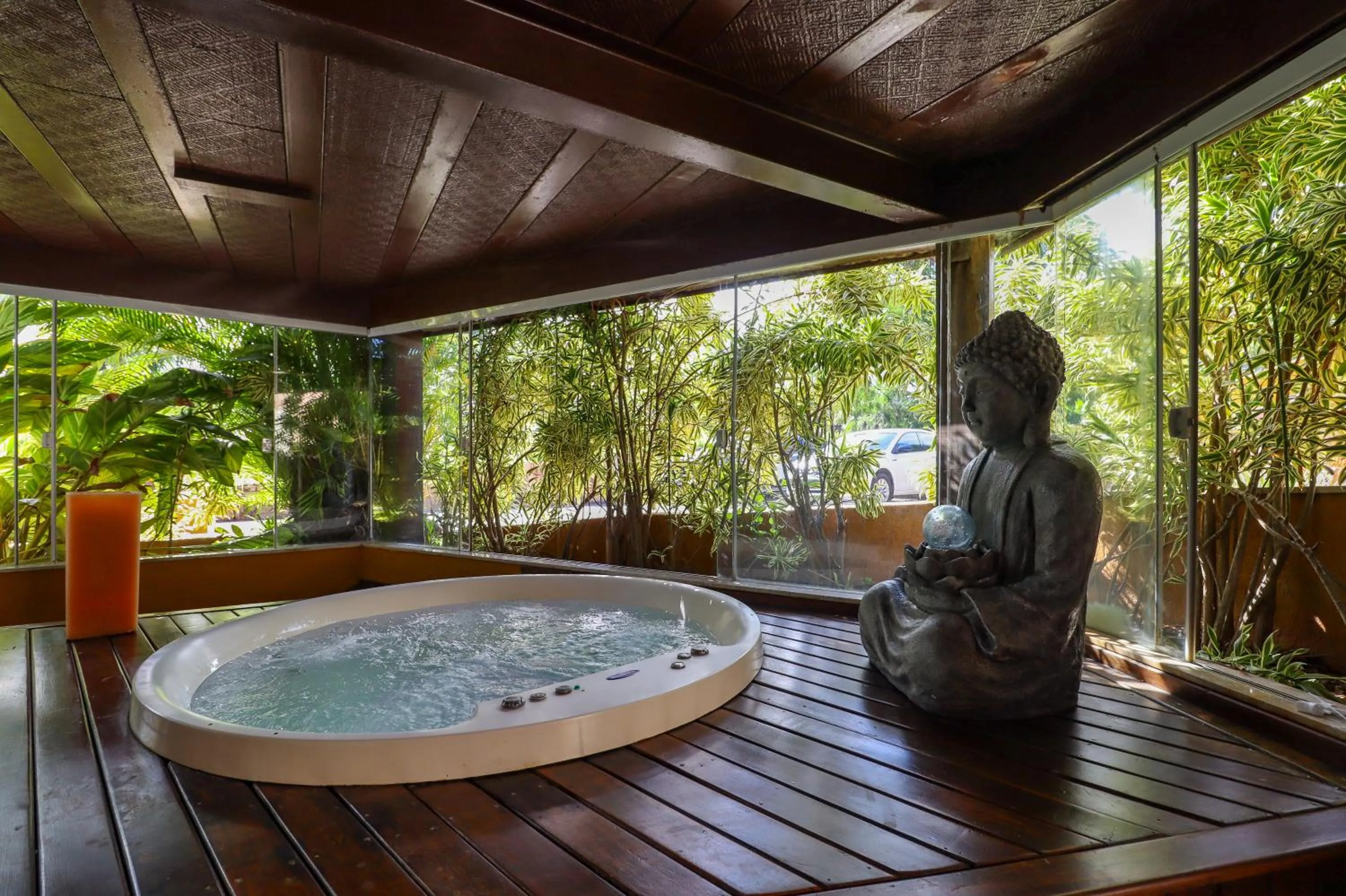 Hot Tub in Bahiamarela Boutique Hotel & SPA