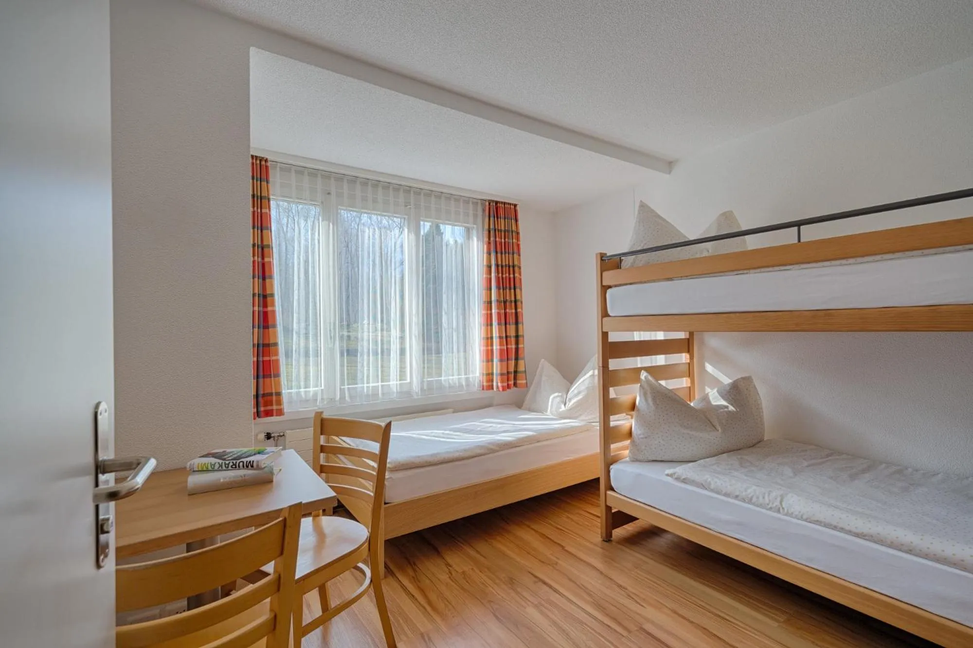 bunk bed, Bed in Neuhaus Golf- & Strandhotel