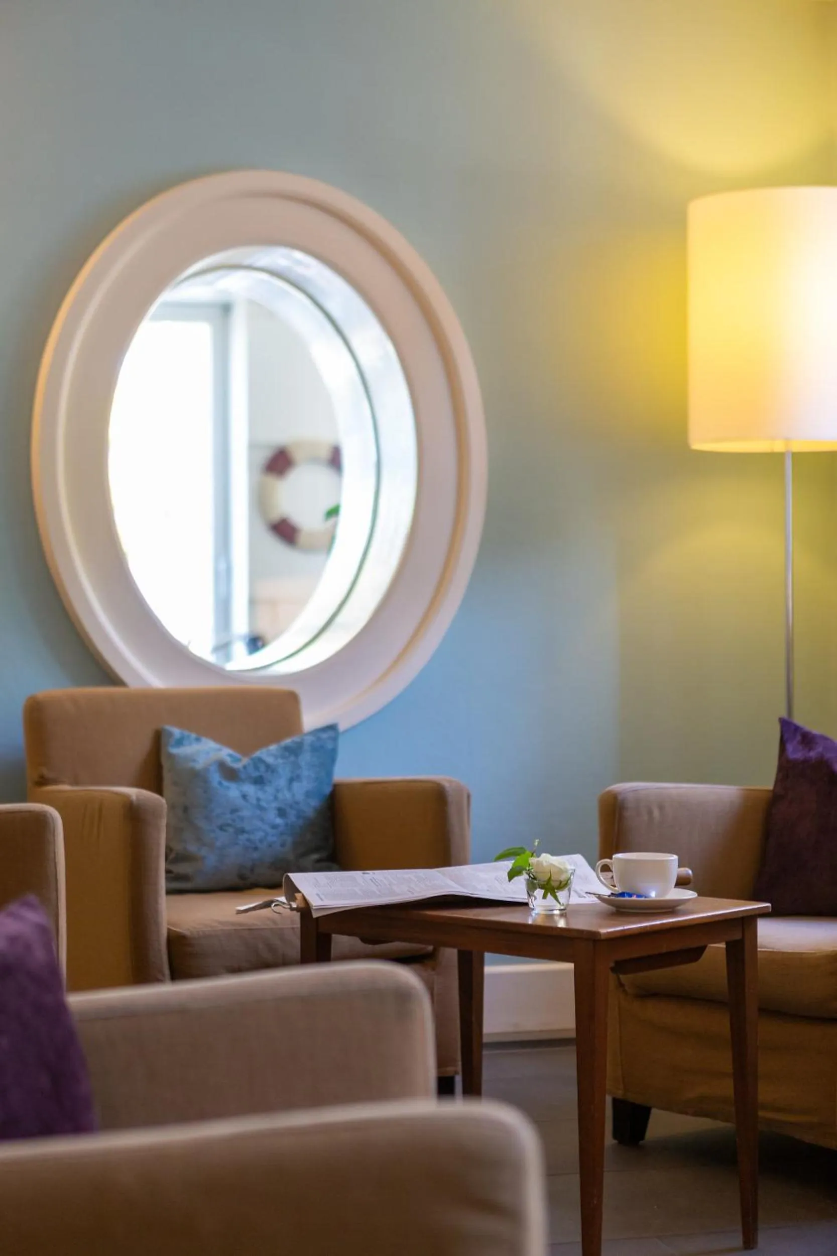 Lounge or bar in Neuhaus Golf- & Strandhotel