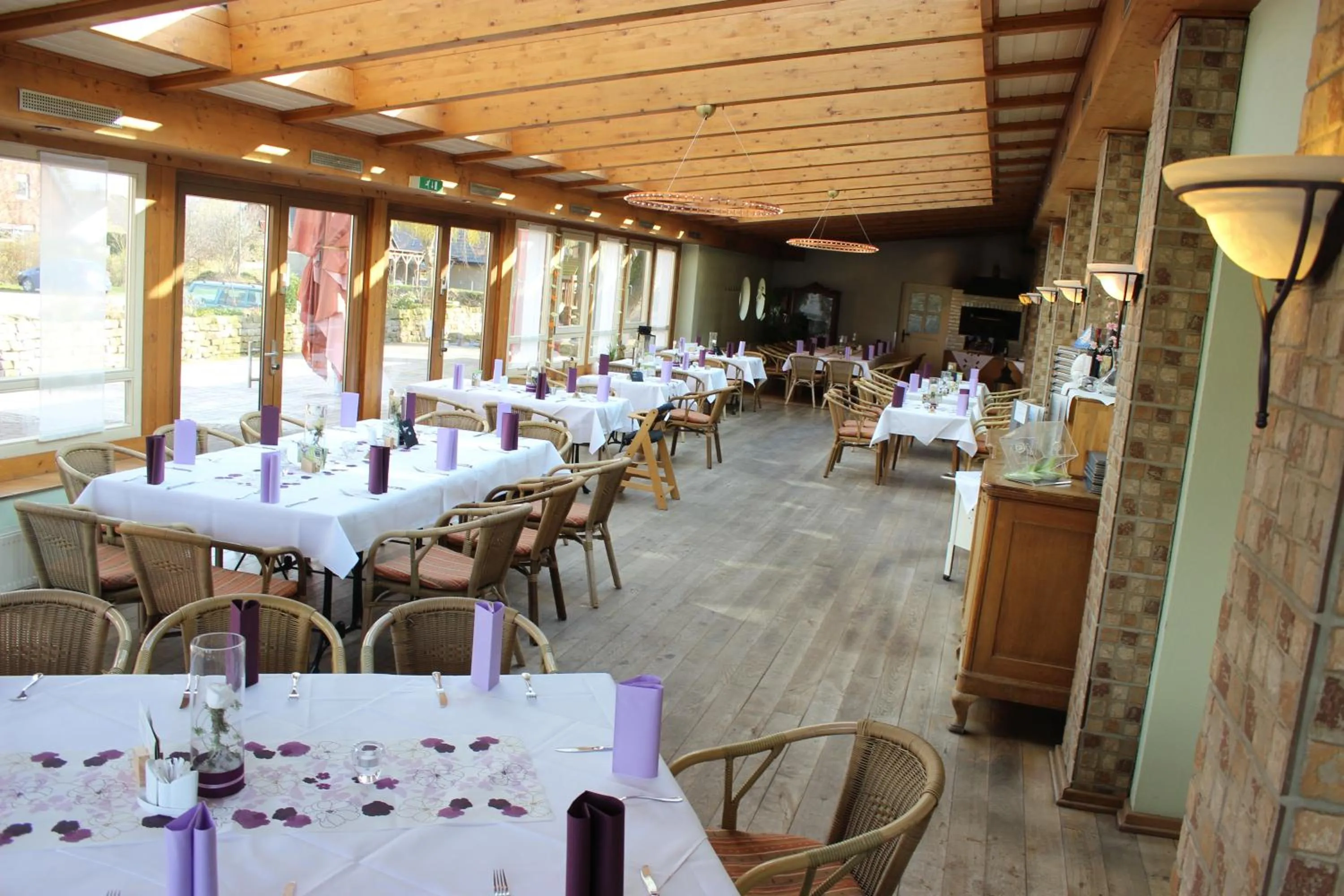 Restaurant/places to eat in Hotel Dreimädelhaus