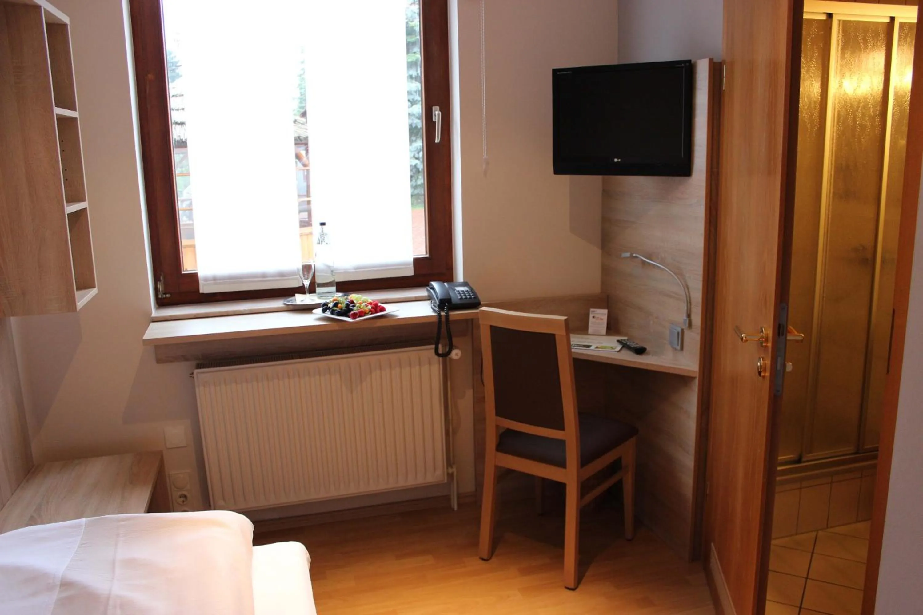 Bed in Hotel Dreimädelhaus