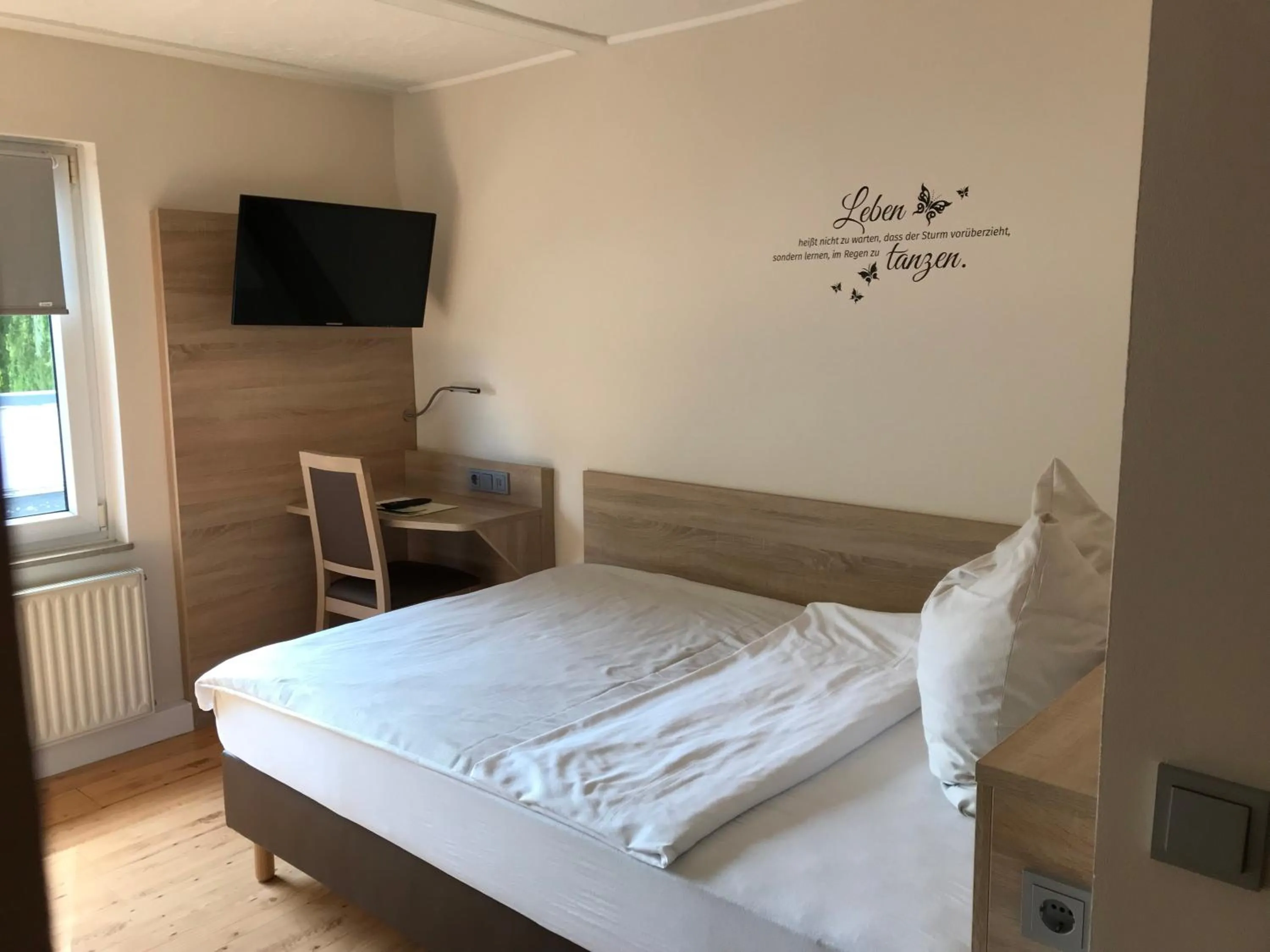 Bed in Hotel Dreimädelhaus