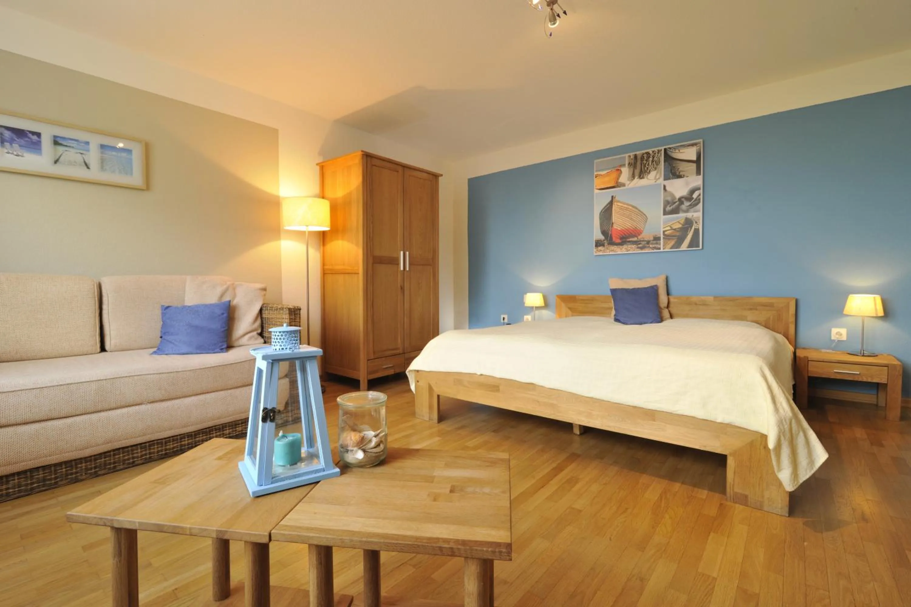 Bed in Hotel Dreimädelhaus