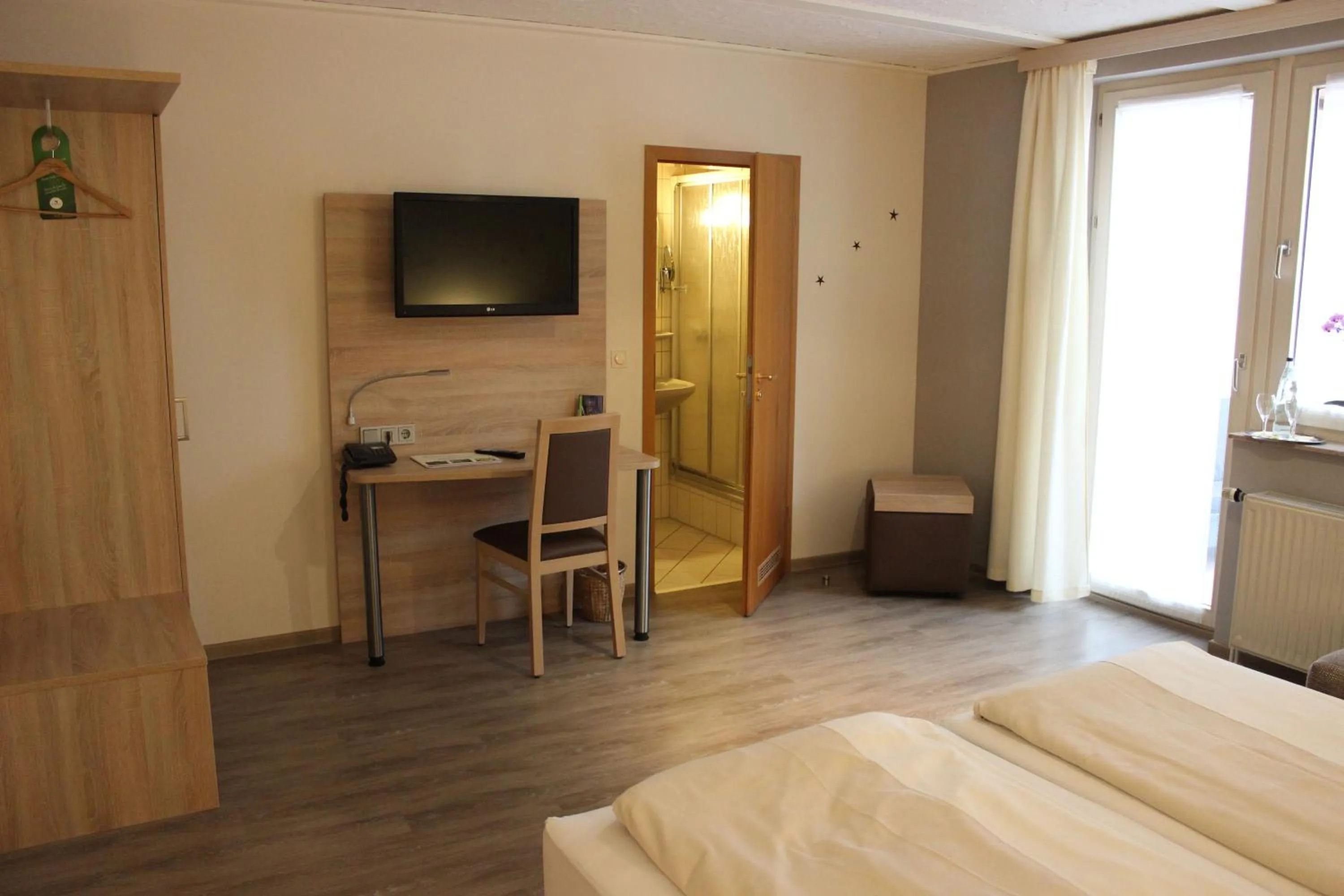 Bed in Hotel Dreimädelhaus