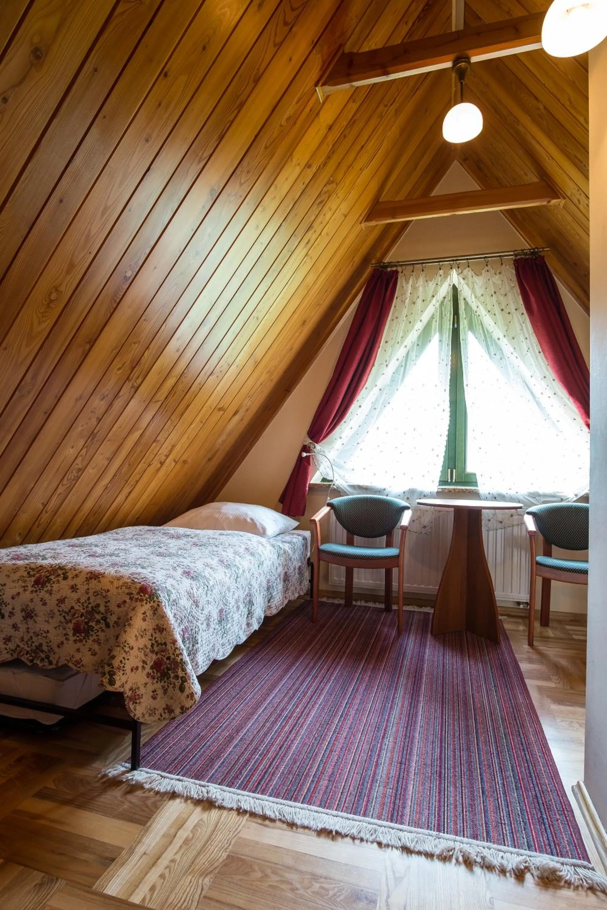 Bed in Apolonia Willa